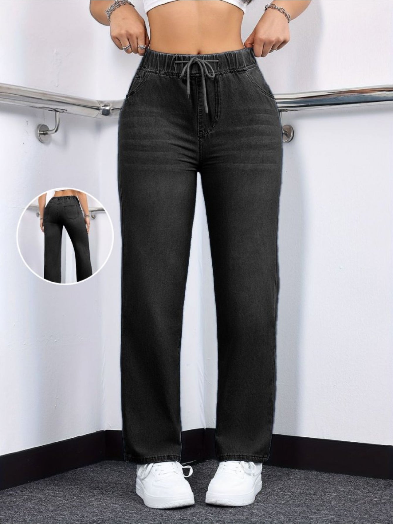 Women's High-Waist Wide Leg Jeans - Blue detail view