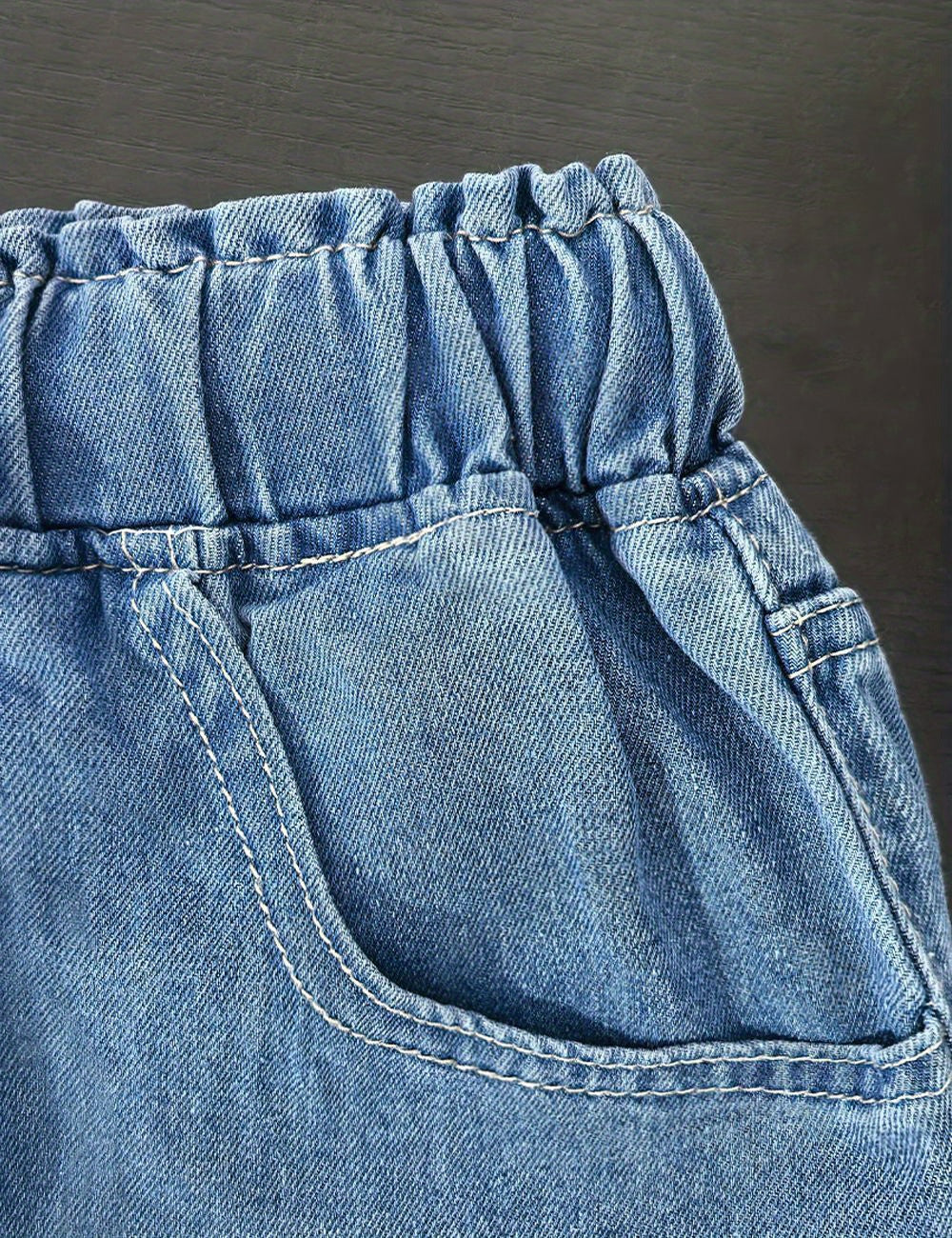 Women's High-Waist Wide Leg Jeans - Light Blue All-Season detail view