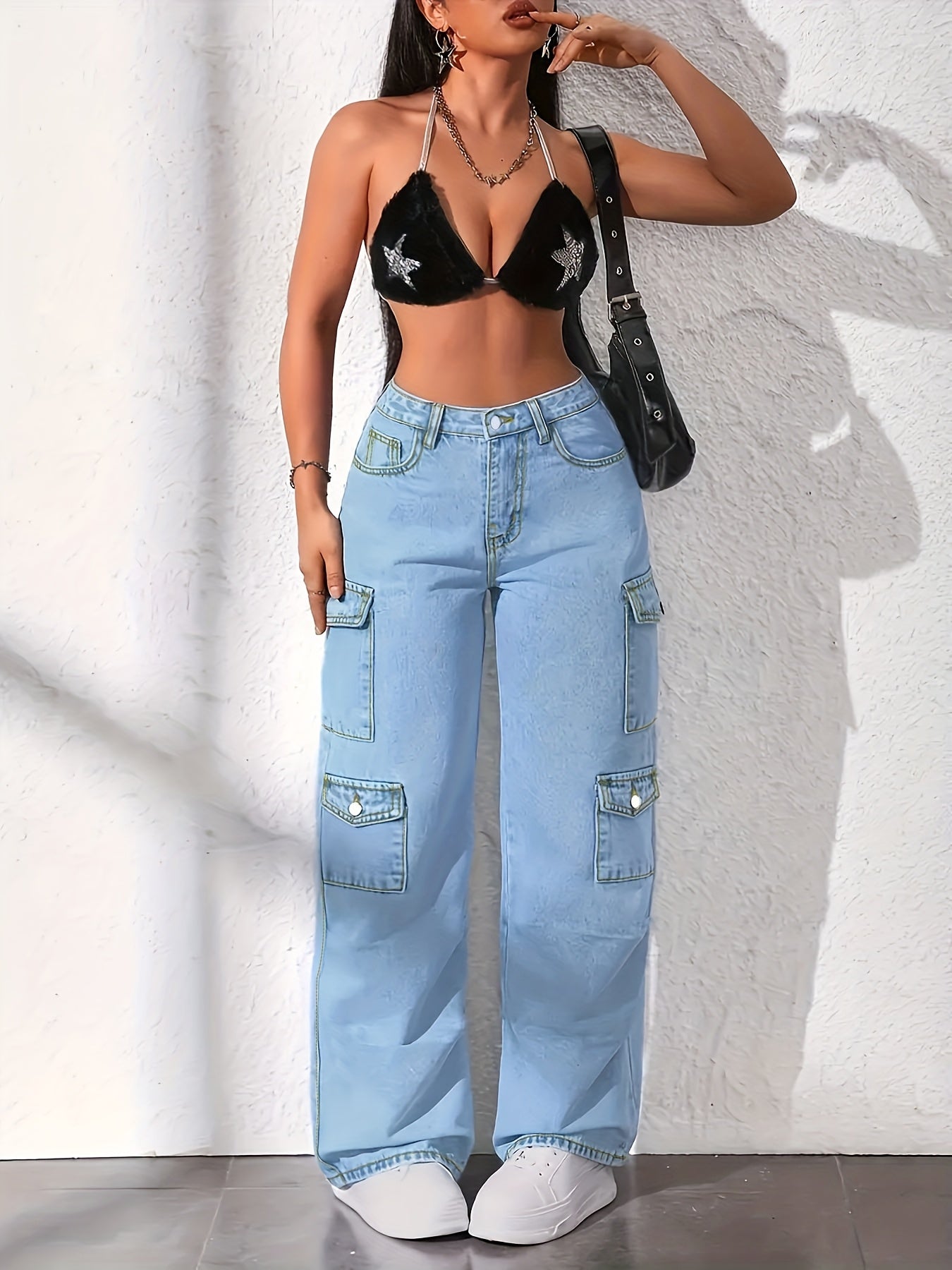 Women's High-Waist Wide Leg Jeans - Light Blue Pocket Detail – Blue option – main product image