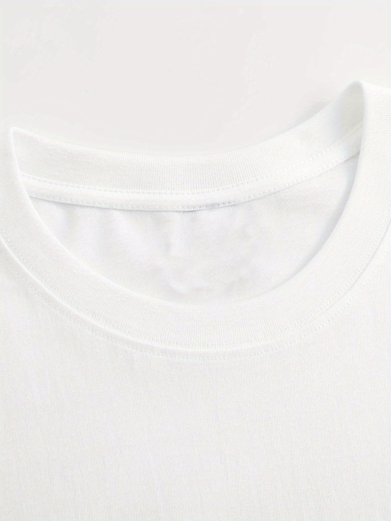 Women's Inspirational Graphic T-Shirt - Round Neck Short Sleeve – Regular fit / Black / White detail view