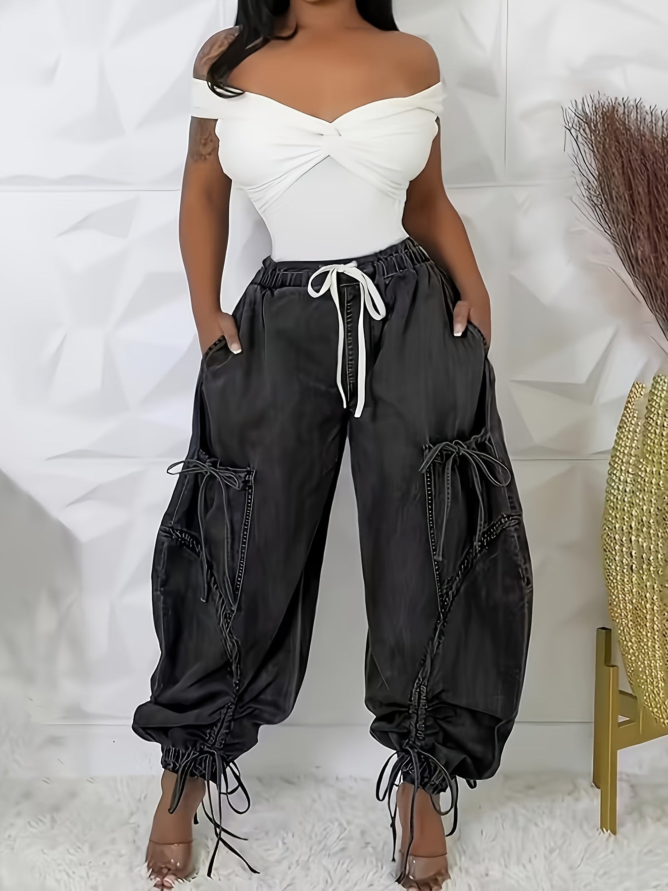 Women's Jeans - Khaki detail view