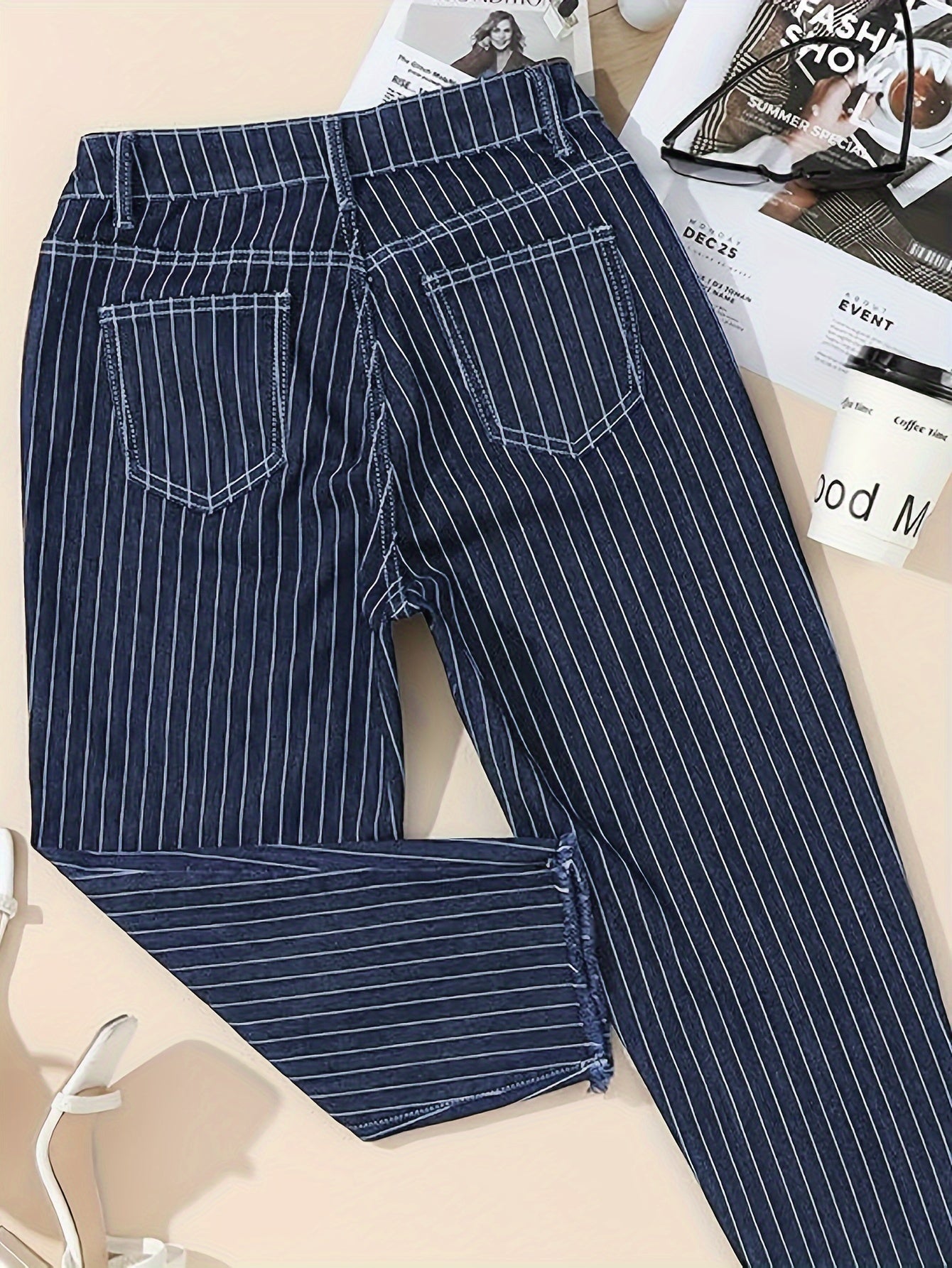 Women's Jeans - Striped Regular Fit detail view