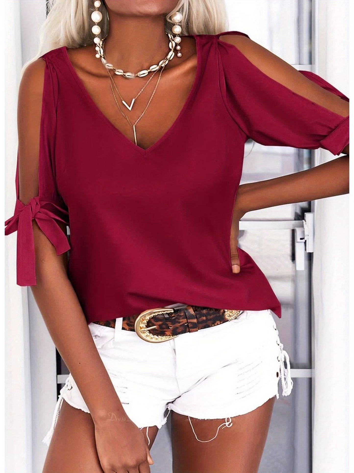 Women's Lace Detail Blouse - Relaxed Fit detail view