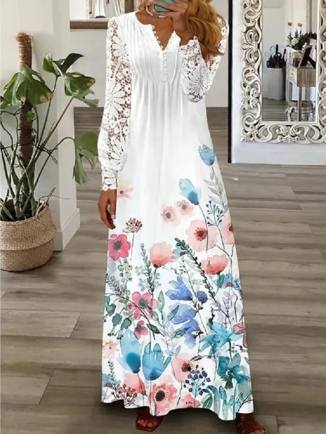 Women's Lace V-Neck Maxi A-Line Dress – Long Sleeve detail view