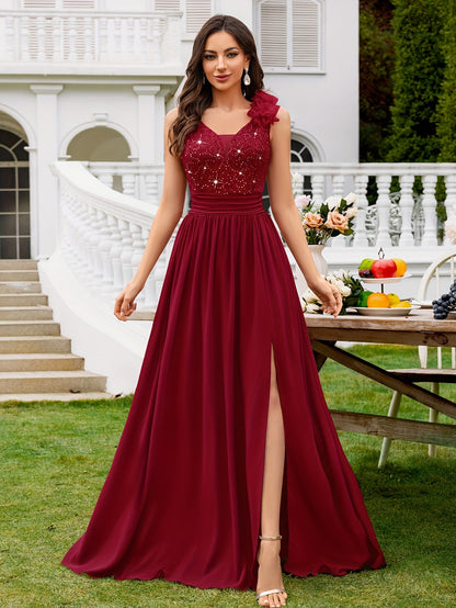 Women's Lace V-Neck Maxi A-Line Dress - Sleeveless detail view
