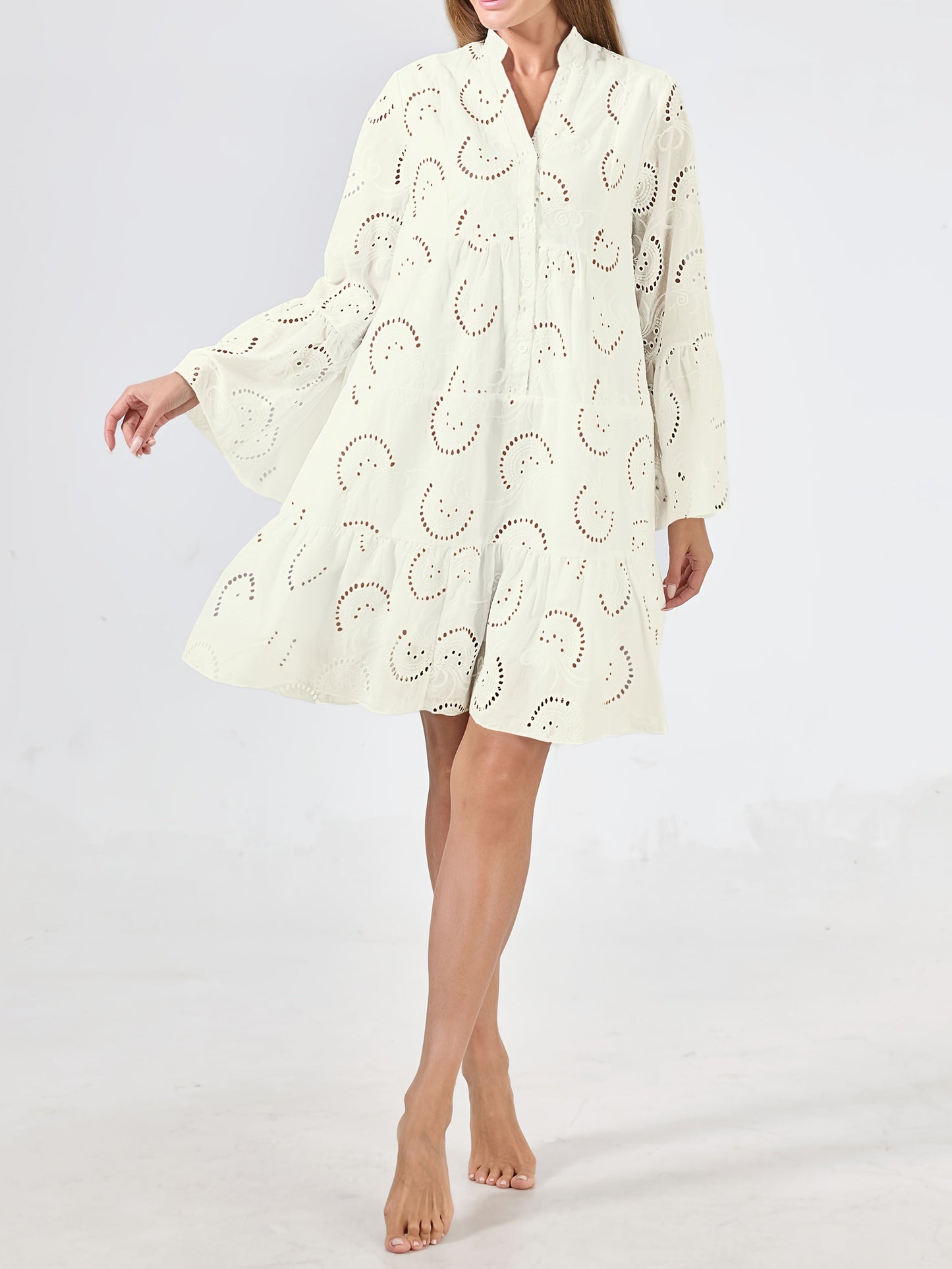 Women's Lace V-Neck Midi Shirt Dress - Cutout – White option – view 2