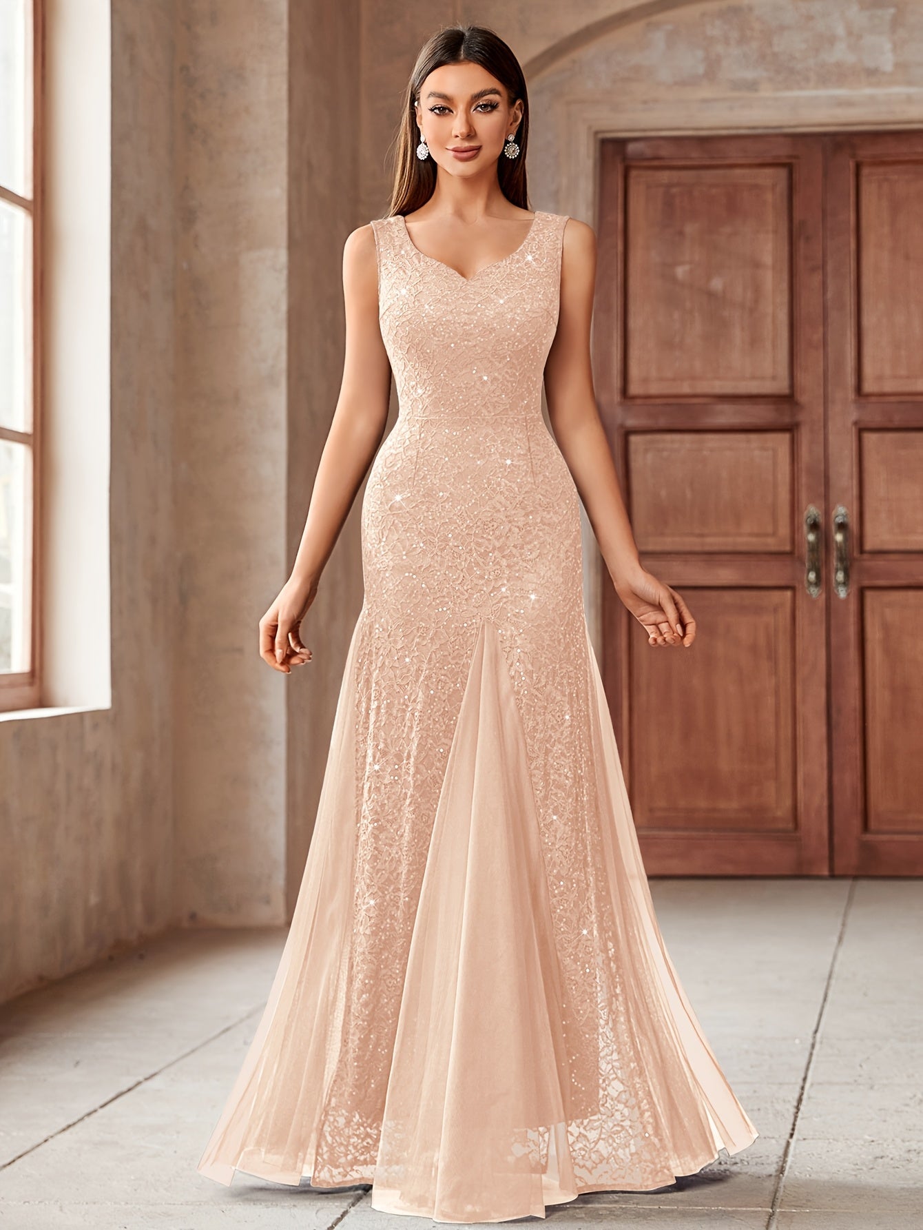 Women's Lace Wedding Dress - Sleeveless – view 5