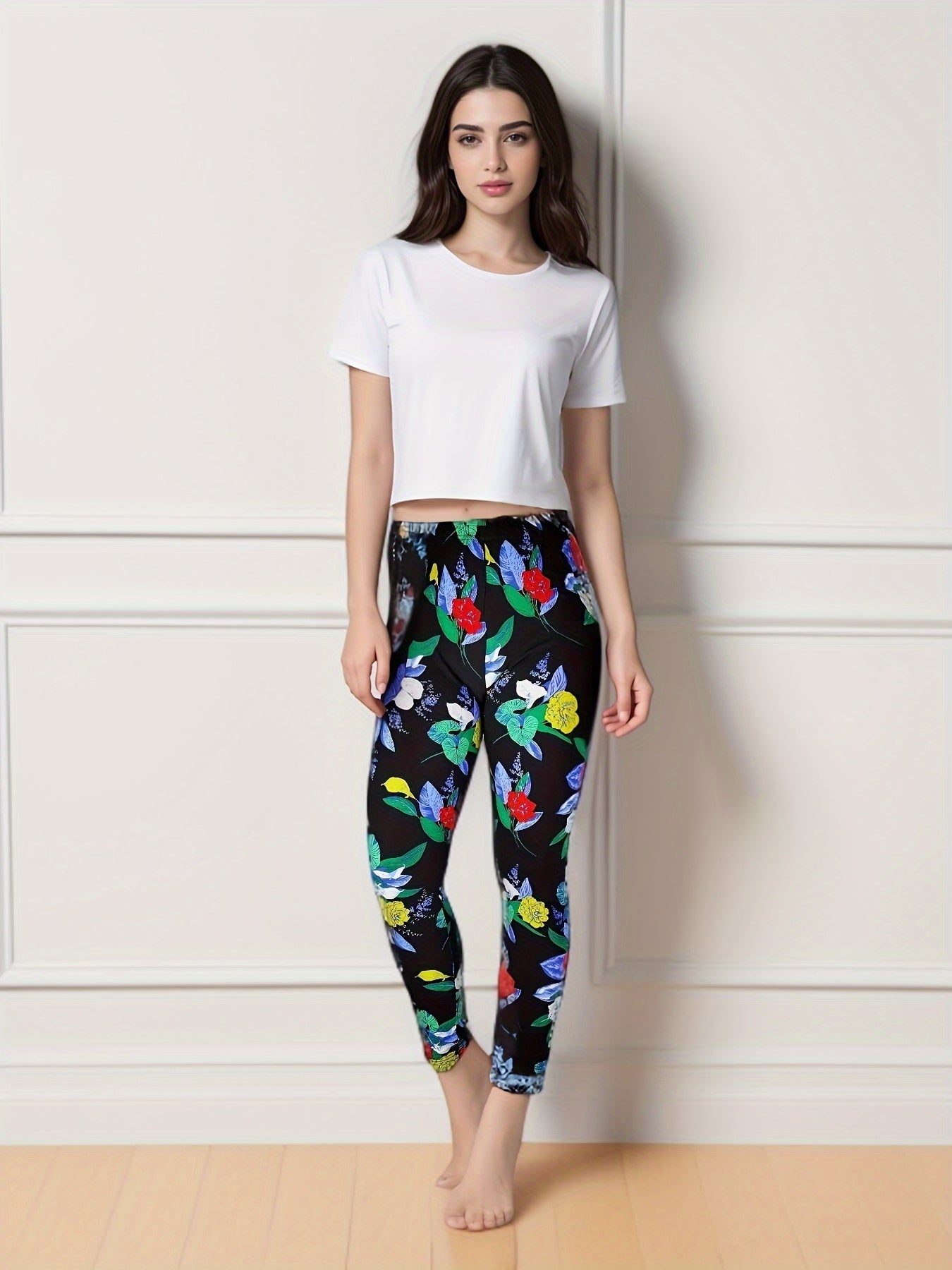 Women's Leggings - Elastic Waist Tie-Dye Print detail view