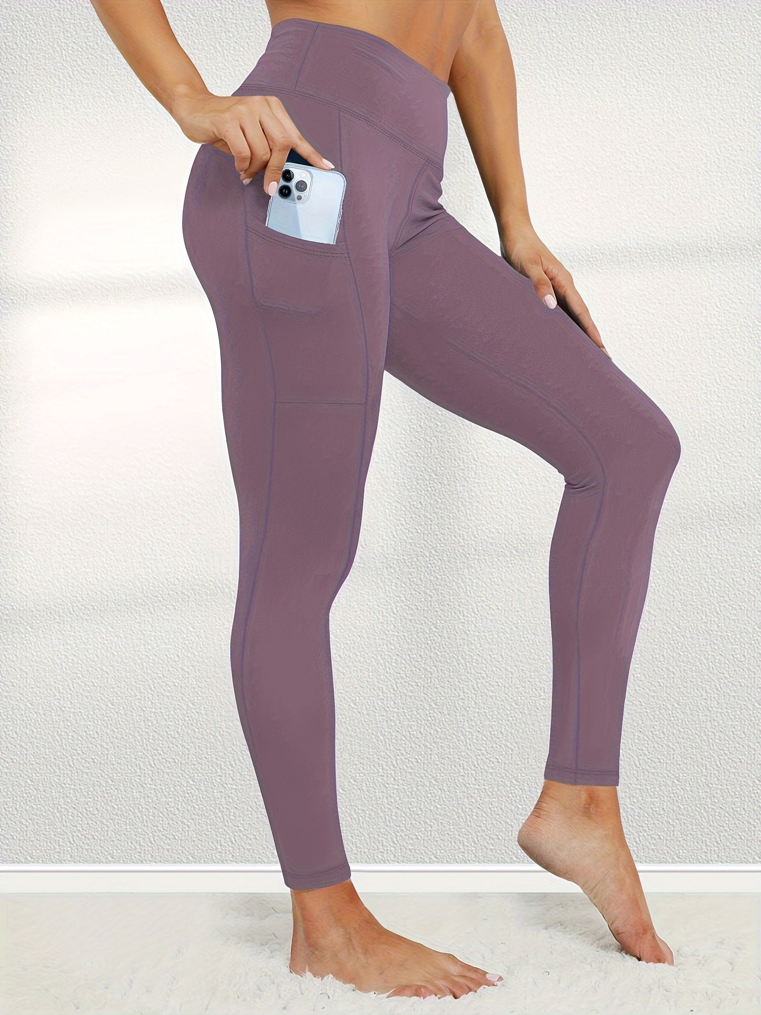 Women's Leggings - High-Waist Pockets detail view