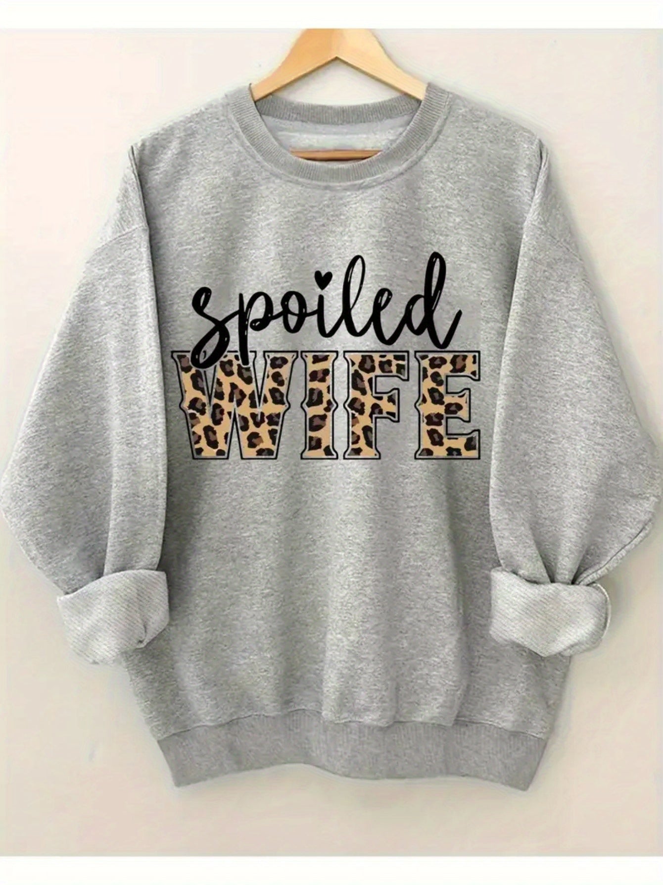 Women's Leopard Print Crewneck Sweatshirt - Crew Neck Long Sleeve detail view
