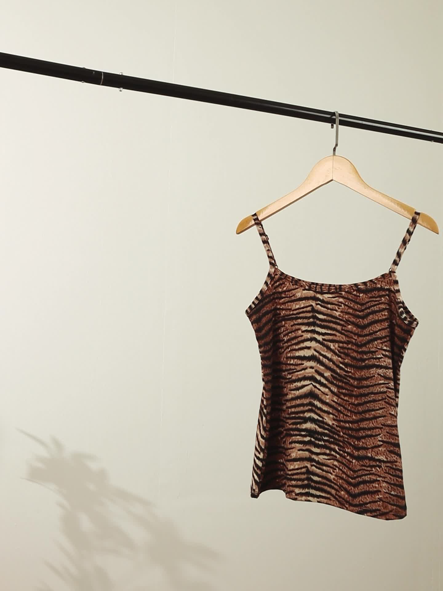 Women's Leopard Print Tank Top - Classic Neck Sleeveless – view 4