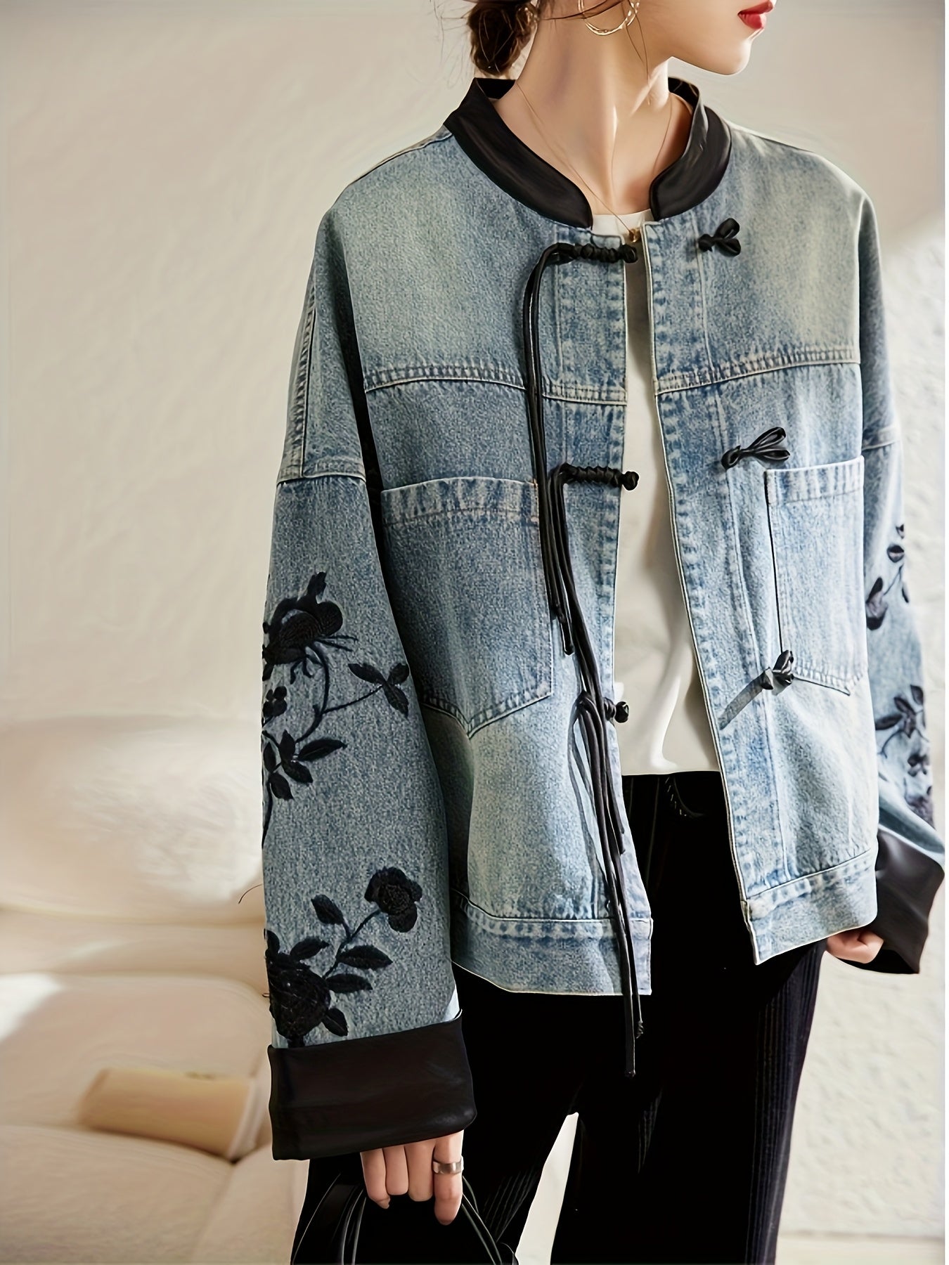 Women's Lightweight Denim Pullover Jacket – Sea Blue detail view