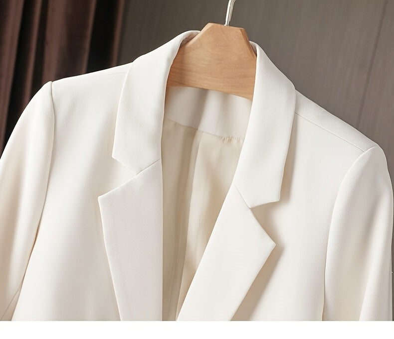 Women's Lightweight Double-Breasted Blazer detail view