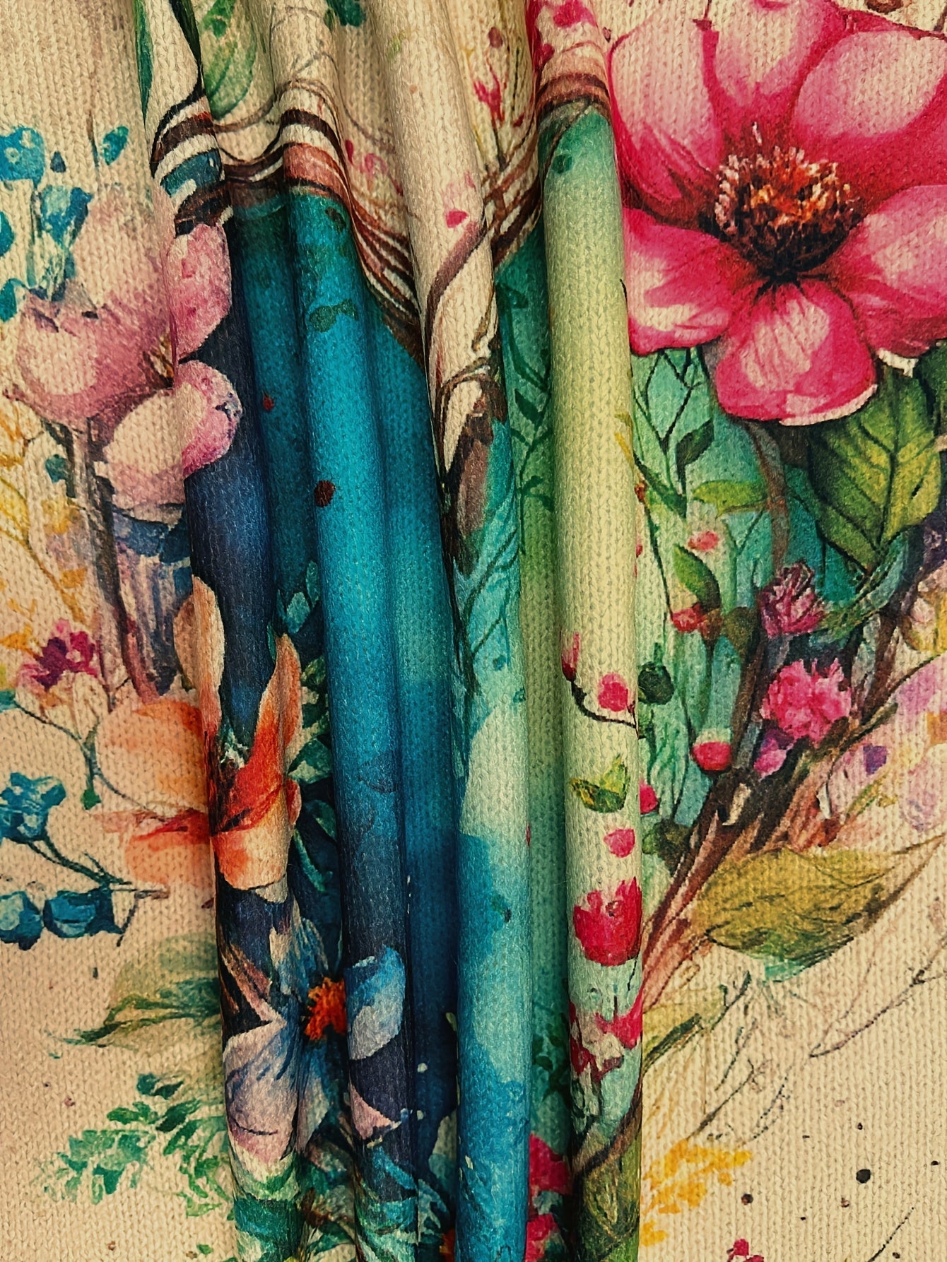 Women's Lightweight Floral Pullover Sweater detail view