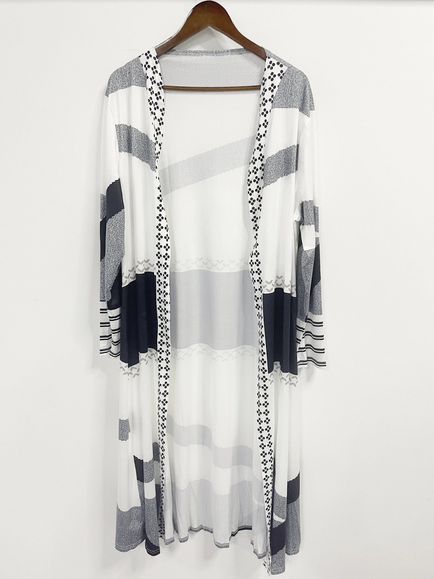 Women's Lightweight Graphic Open-Front Cardigan detail view
