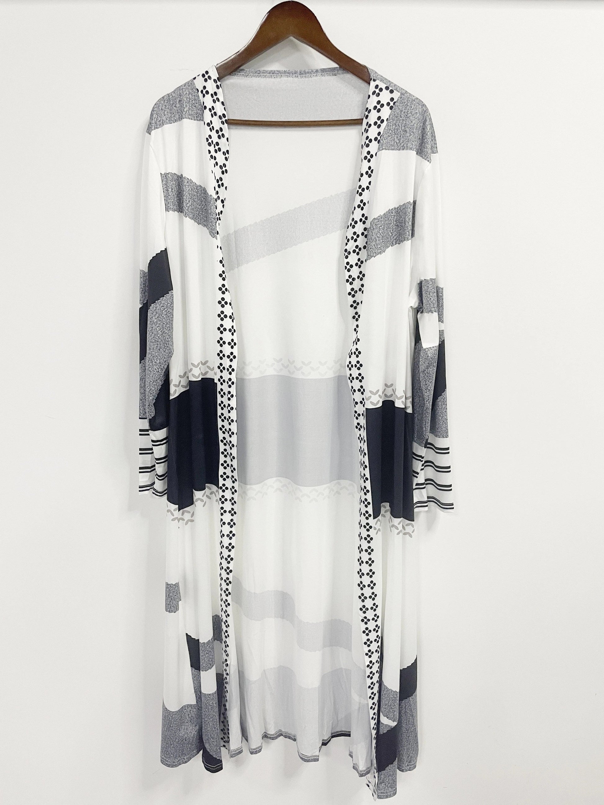 Women's Lightweight Graphic Open-Front Cardigan detail view