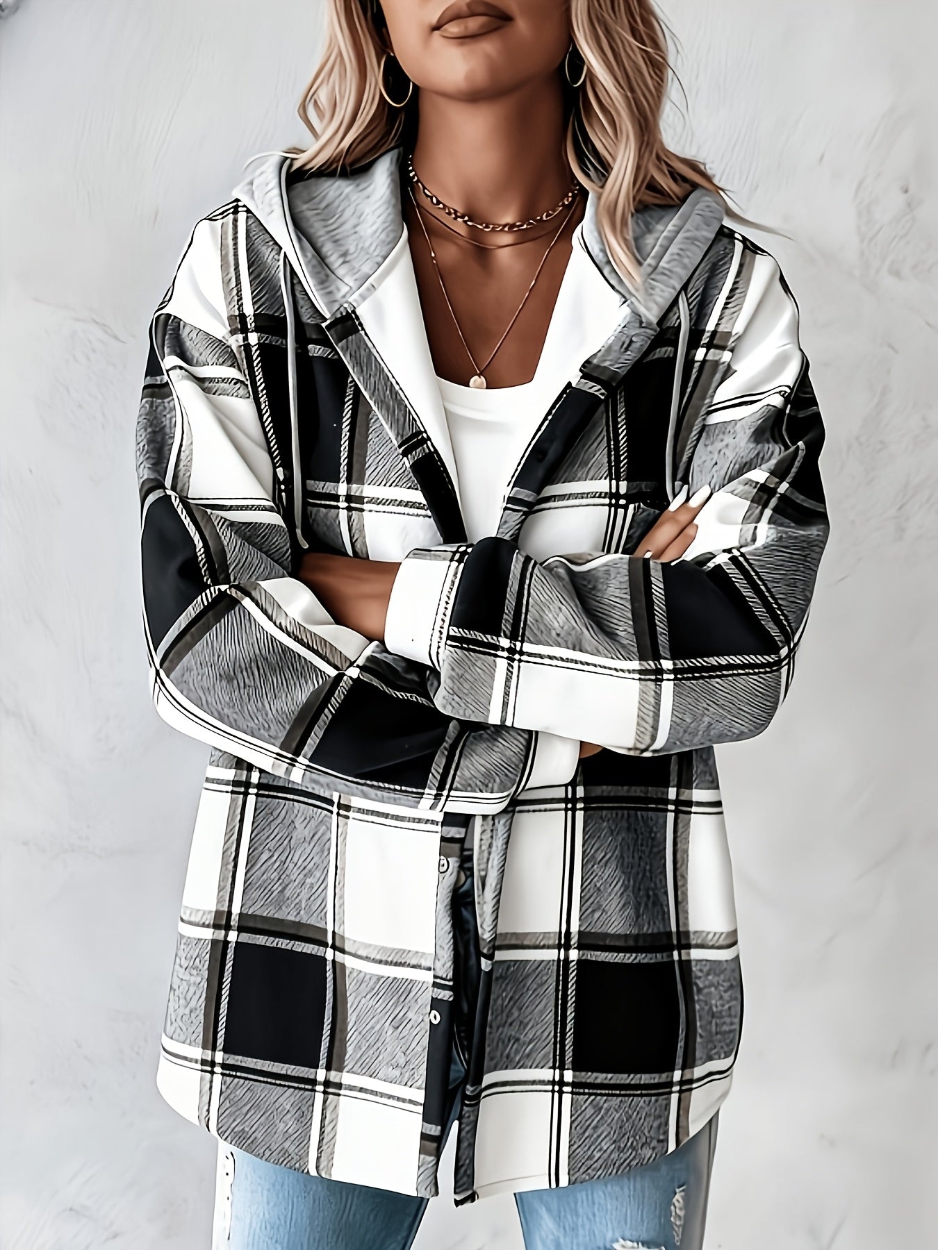 Women's Lightweight Plaid Button-Front Jacket detail view