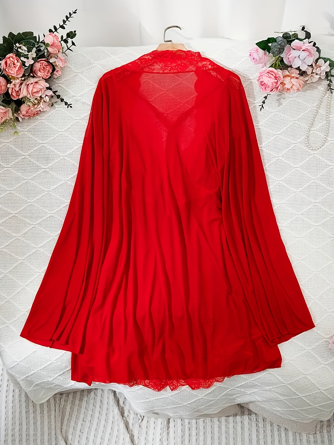 Women's Lingerie Set - Lace Detail – Red detail view