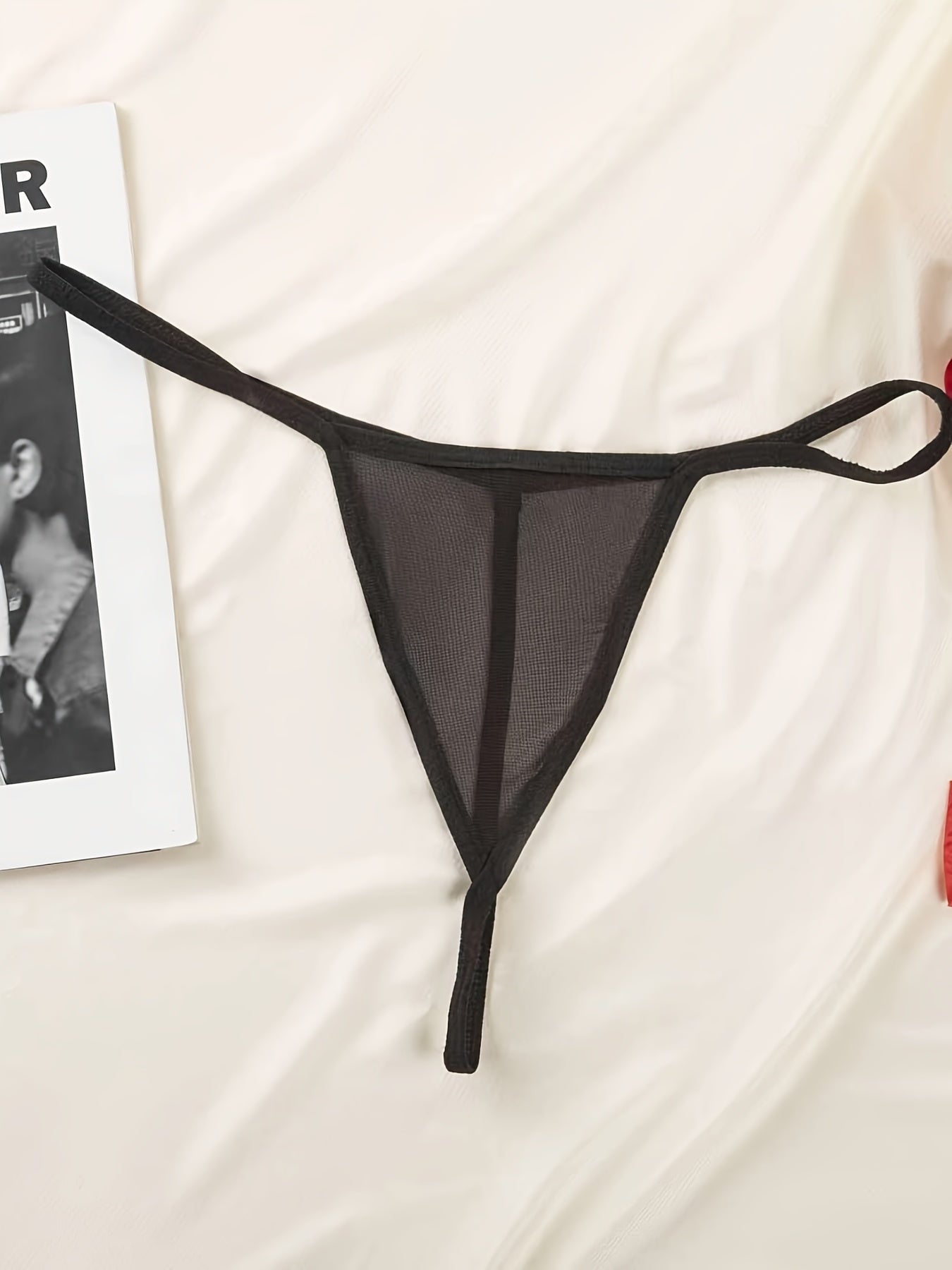 Women's Lingerie Set - Romantic Lace – Black – view 4