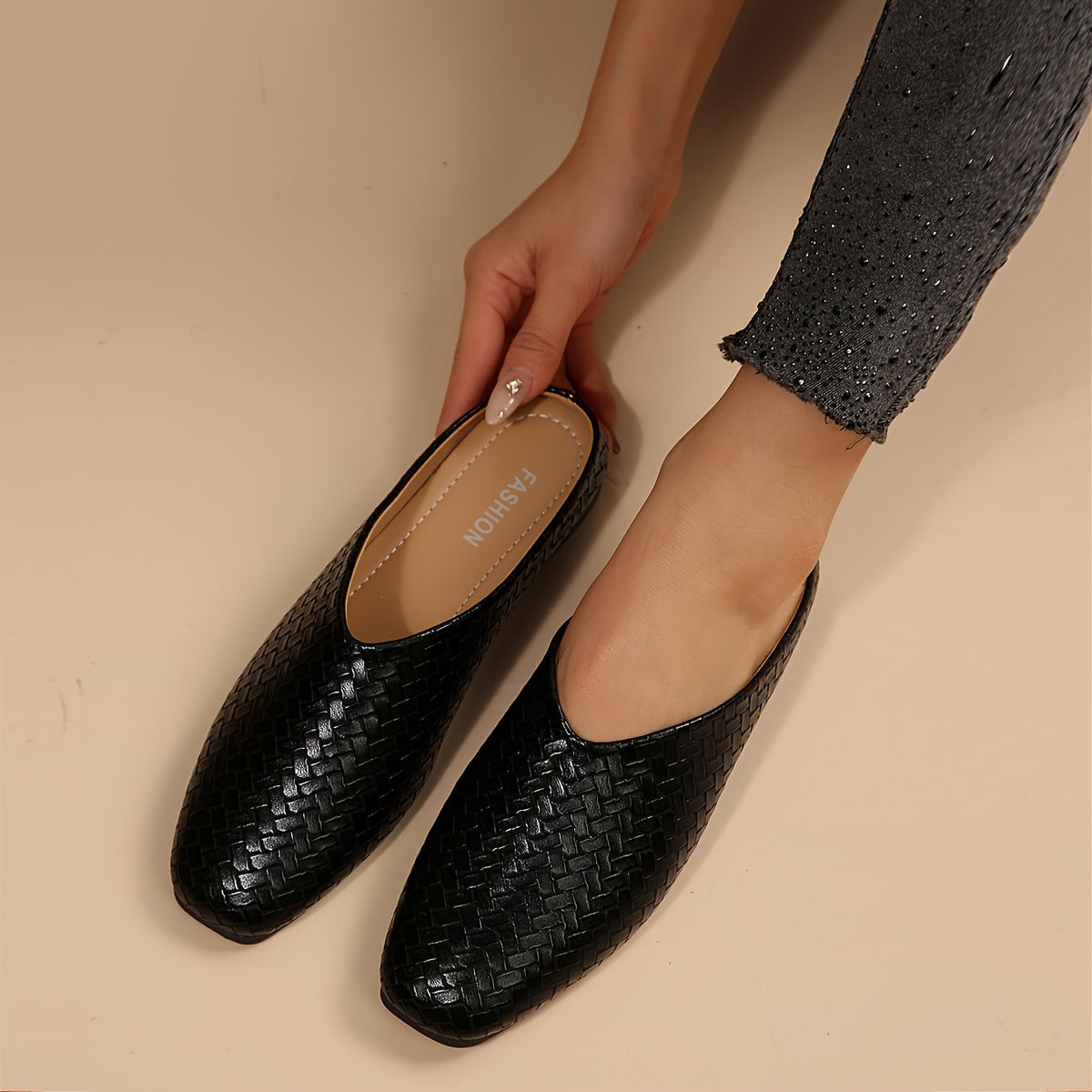 Women's Loafers & Flats – Comfort Fit for Everyday Wear – Black detail view