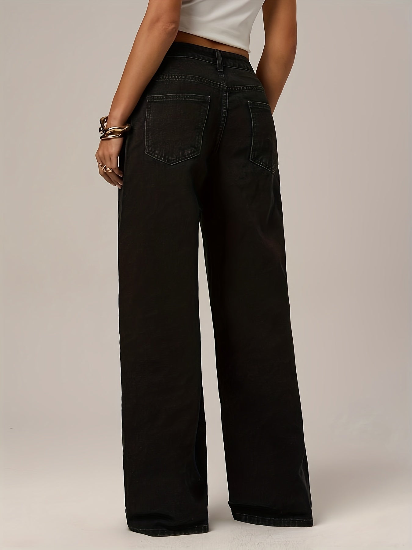 Women's Low-Rise Wide Leg Jeans - Black Button Detail detail view