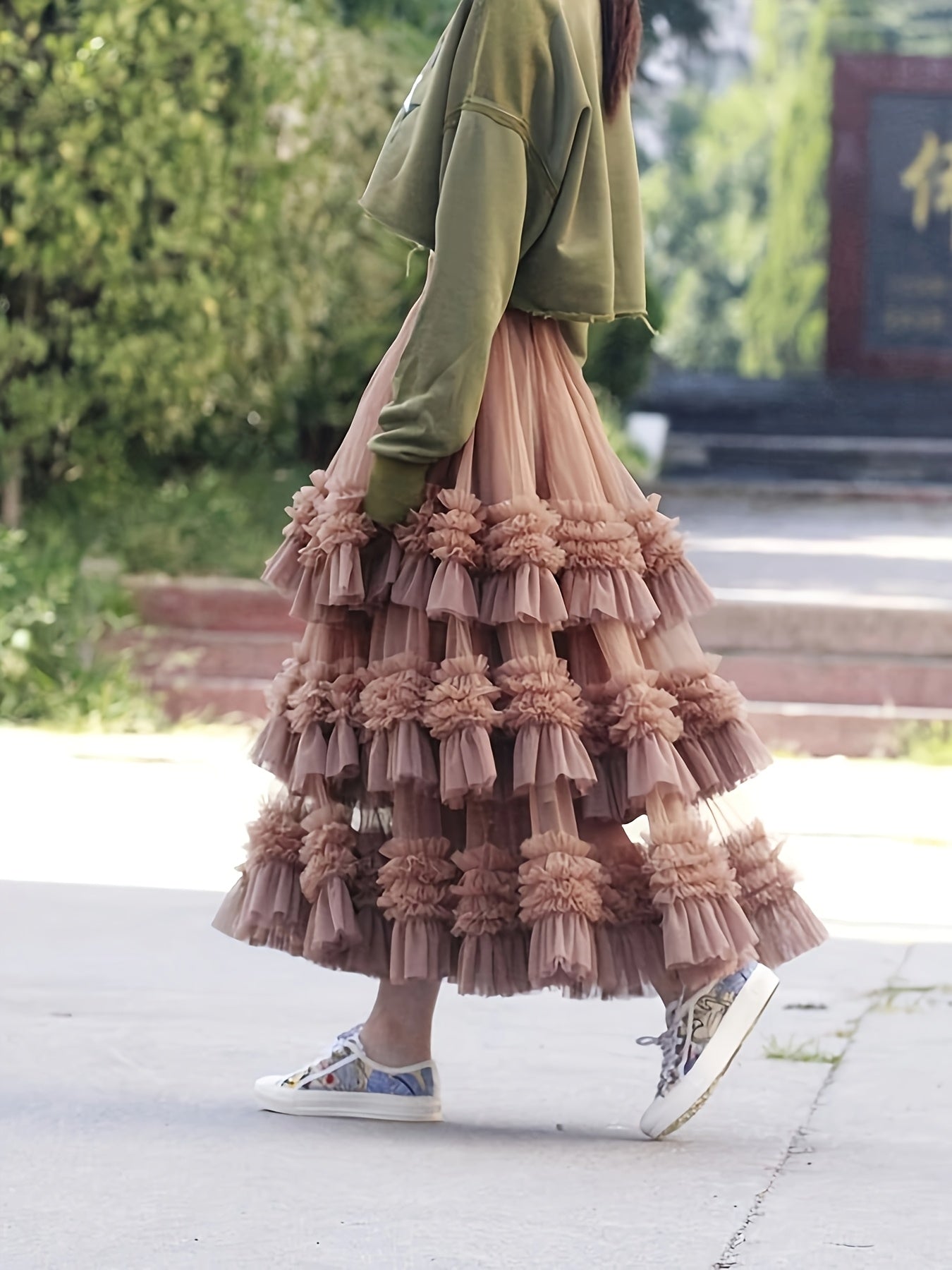 Women's Maxi A-Line Skirt - Solid Color Tulle Layer detail view