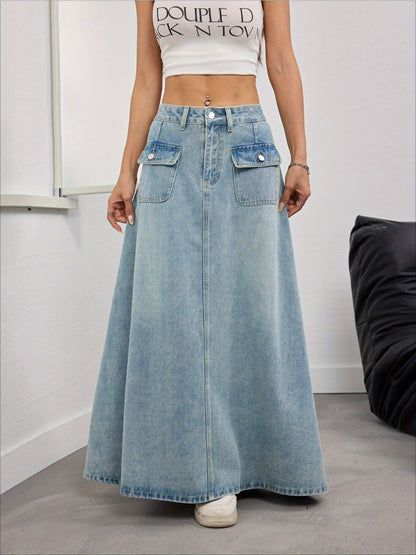 Women's Maxi Denim Skirt - Low-Rise Pocket Detail detail view