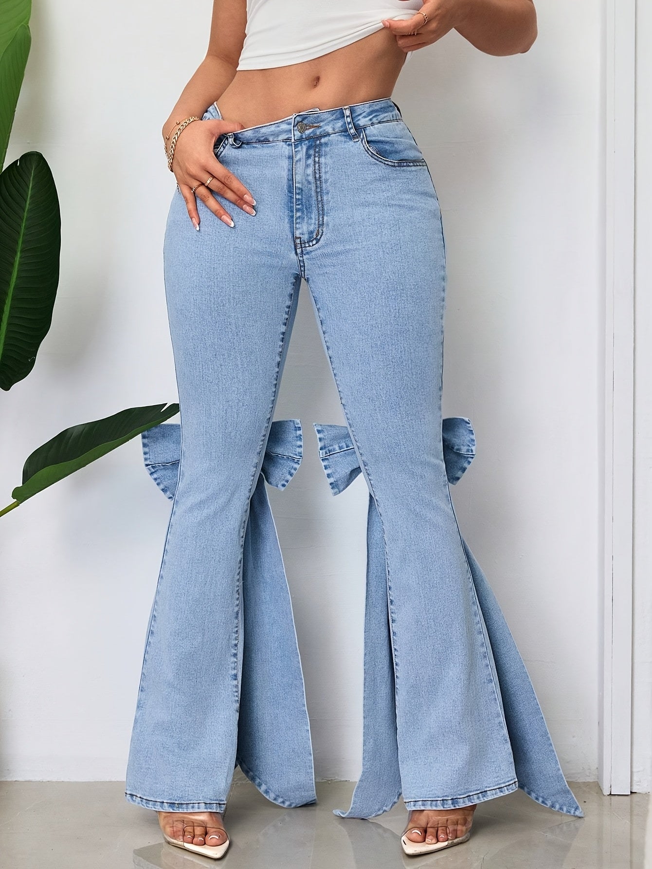 Women's Mid-Rise Flare Jeans - Light Blue Vintage Wash detail view