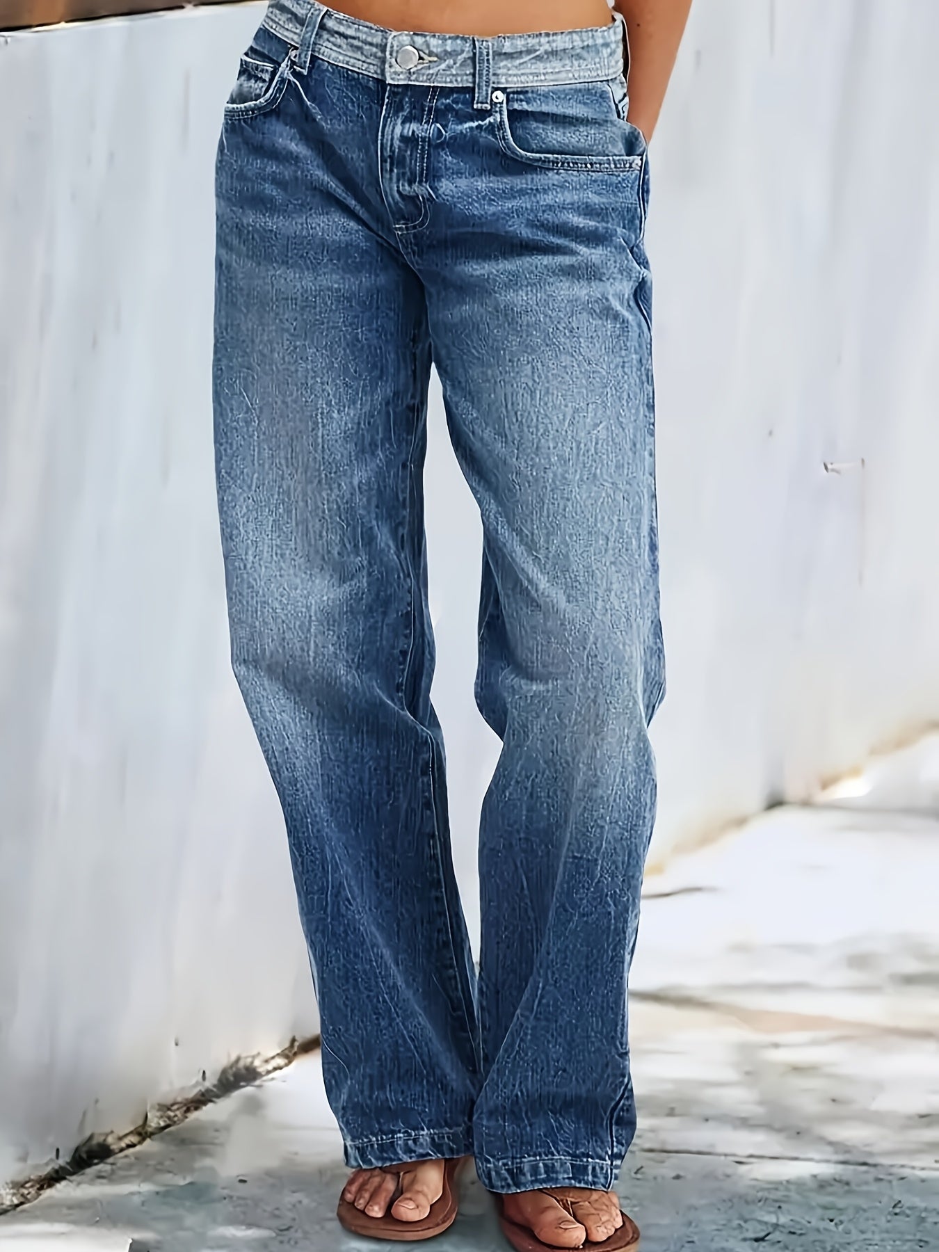 Women's Mid-Rise Jeans - Medium Blue Vintage Wash Patchwork detail view