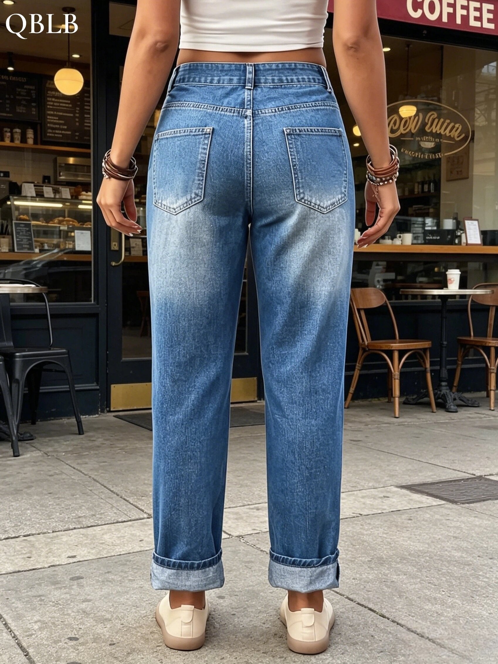 Women's Mid-Rise Skinny Jeans - Light Blue detail view