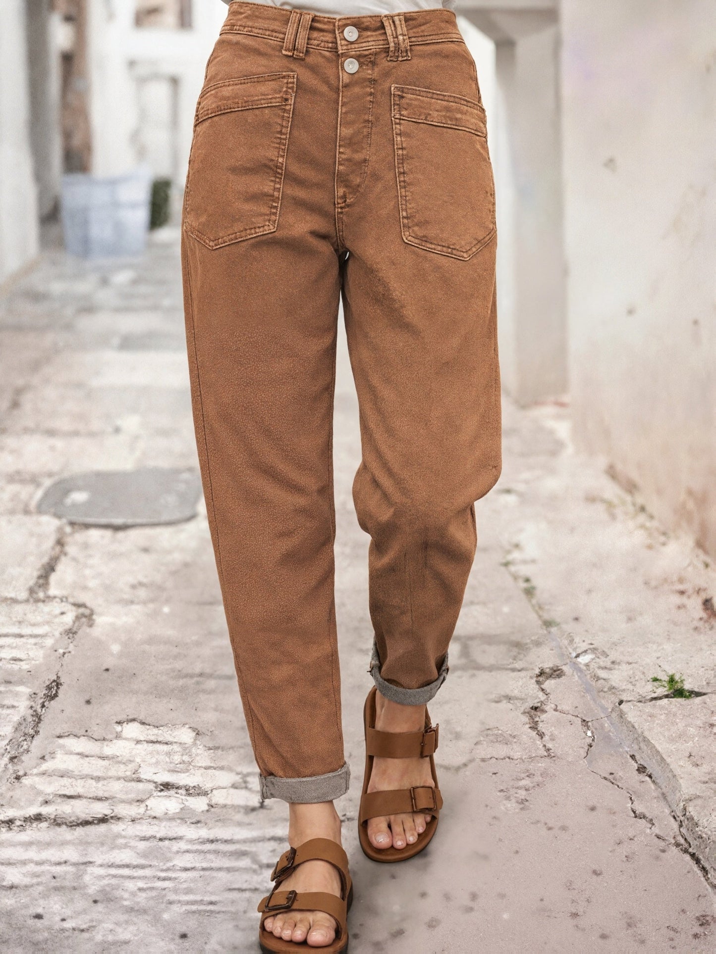 Women's Mid-Rise Straight Leg Jeans - Olive Green Pocket Detail Stretch detail view
