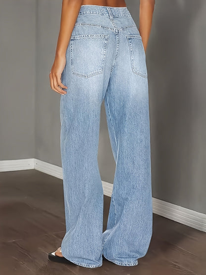 Women's Mid-Rise Wide Leg Jeans - Light Blue Pocket Detail detail view