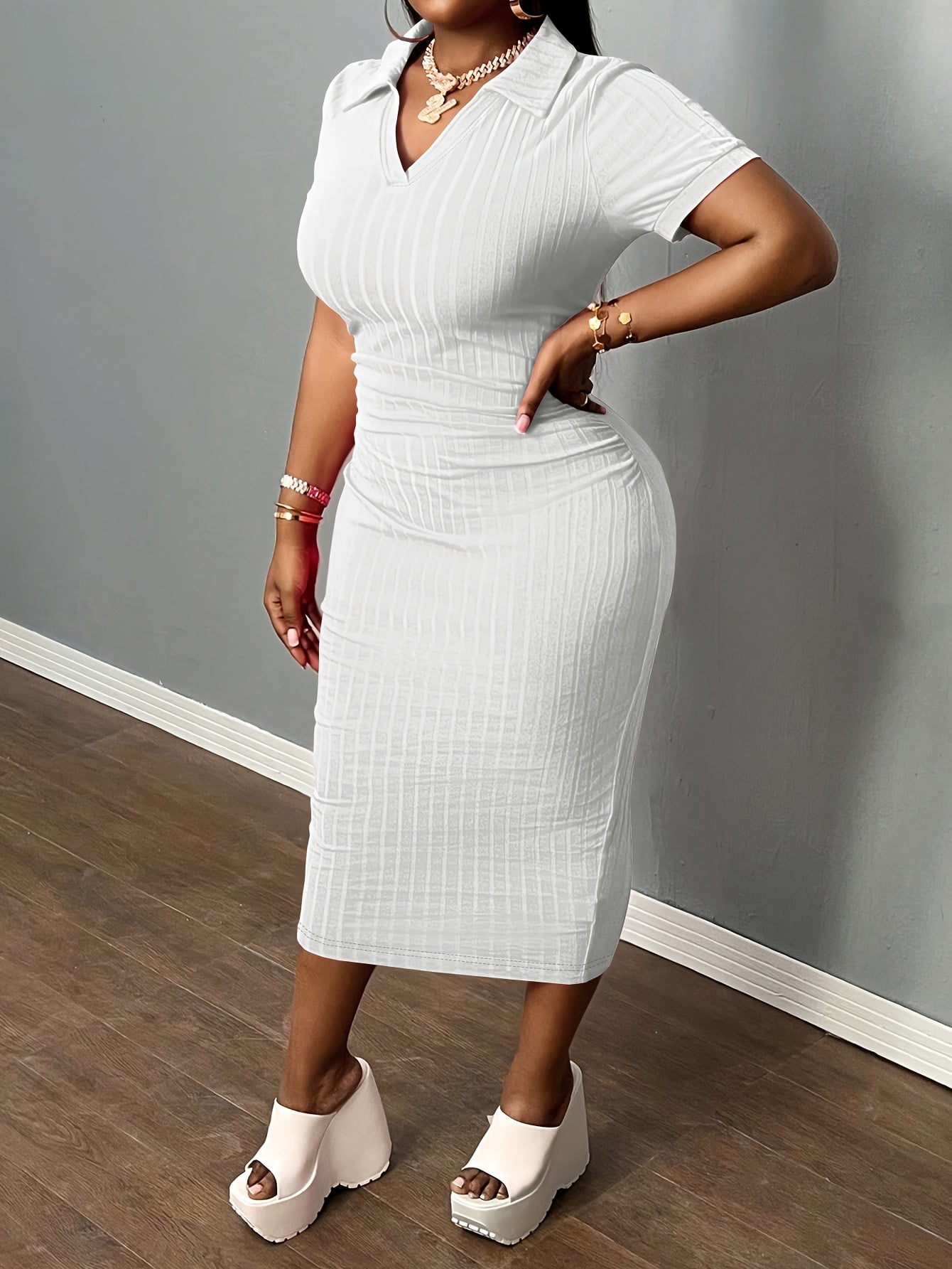 Women's Midi Bodycon Dress – Short Sleeve – Pink option – view 2