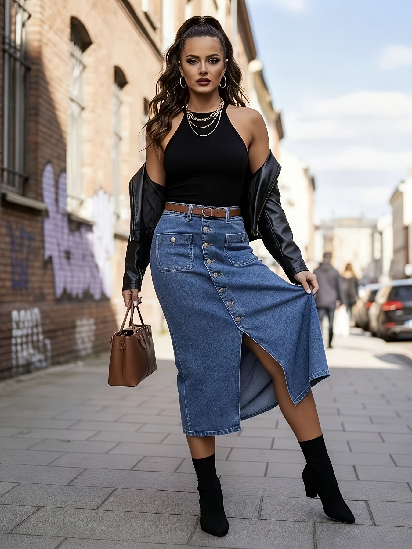 Women's Midi Denim Skirt - High-Waist detail view