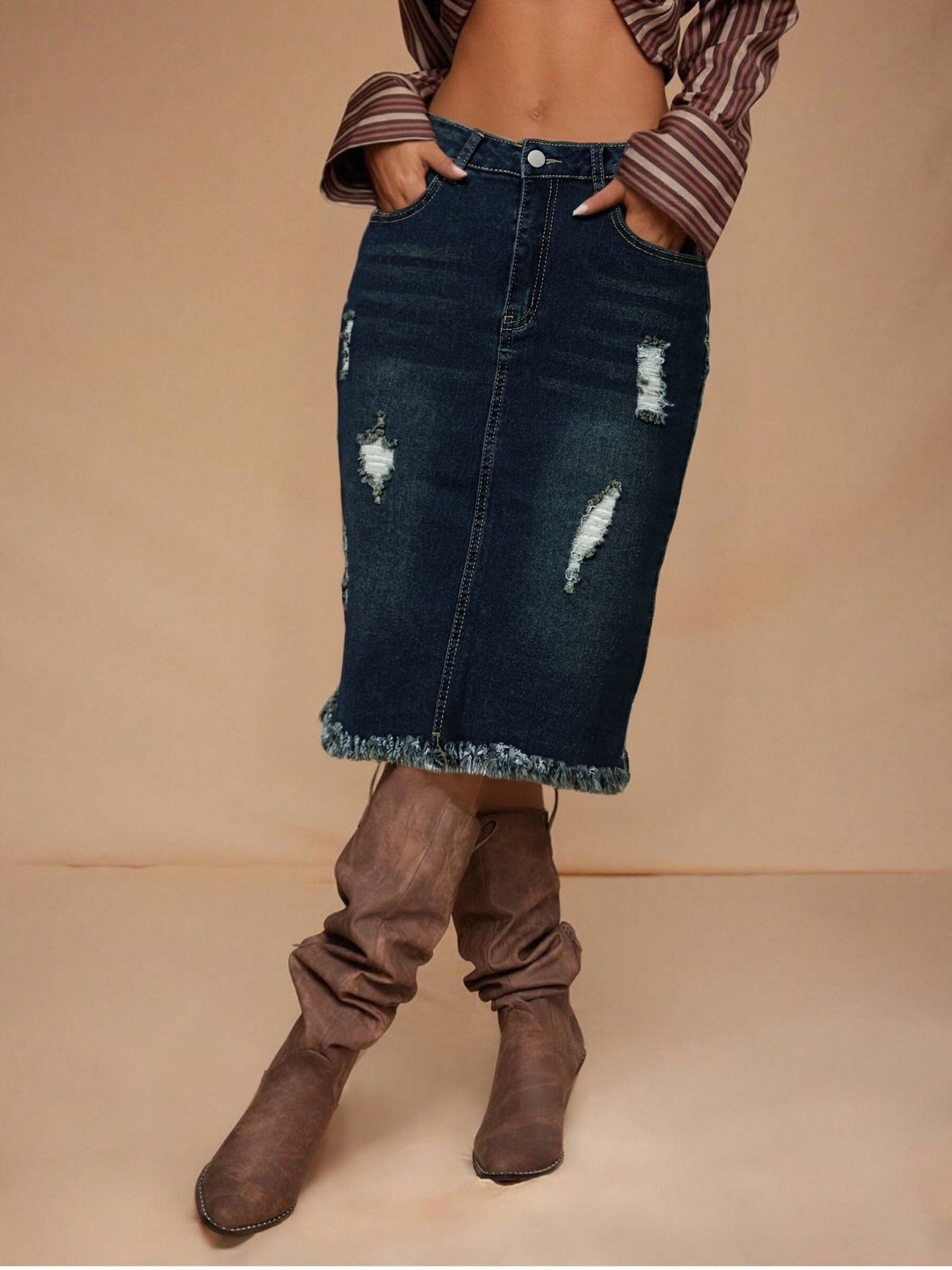 Women's Midi Denim Skirt - Mid-Rise Solid Color detail view