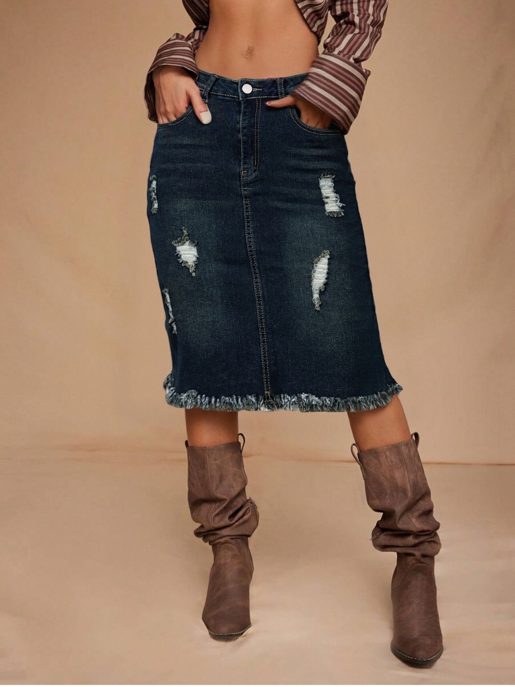 Women's Midi Denim Skirt - Mid-Rise Solid Color detail view