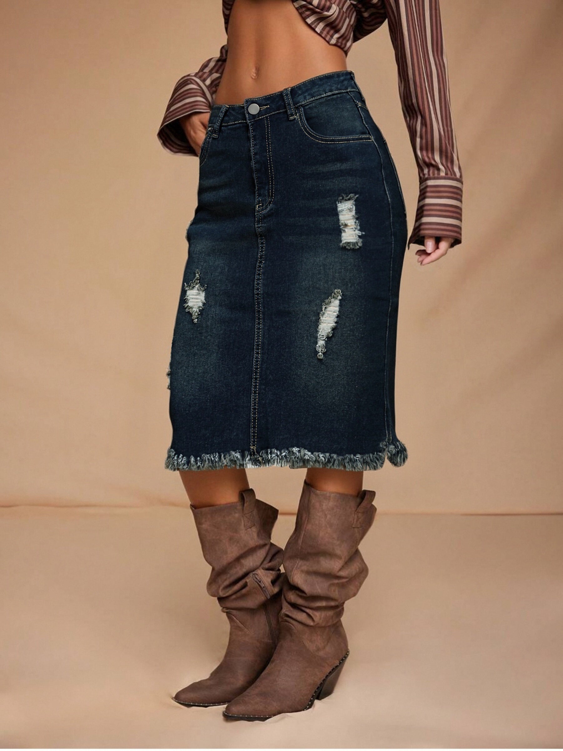 Women's Midi Denim Skirt - Mid-Rise Solid Color detail view