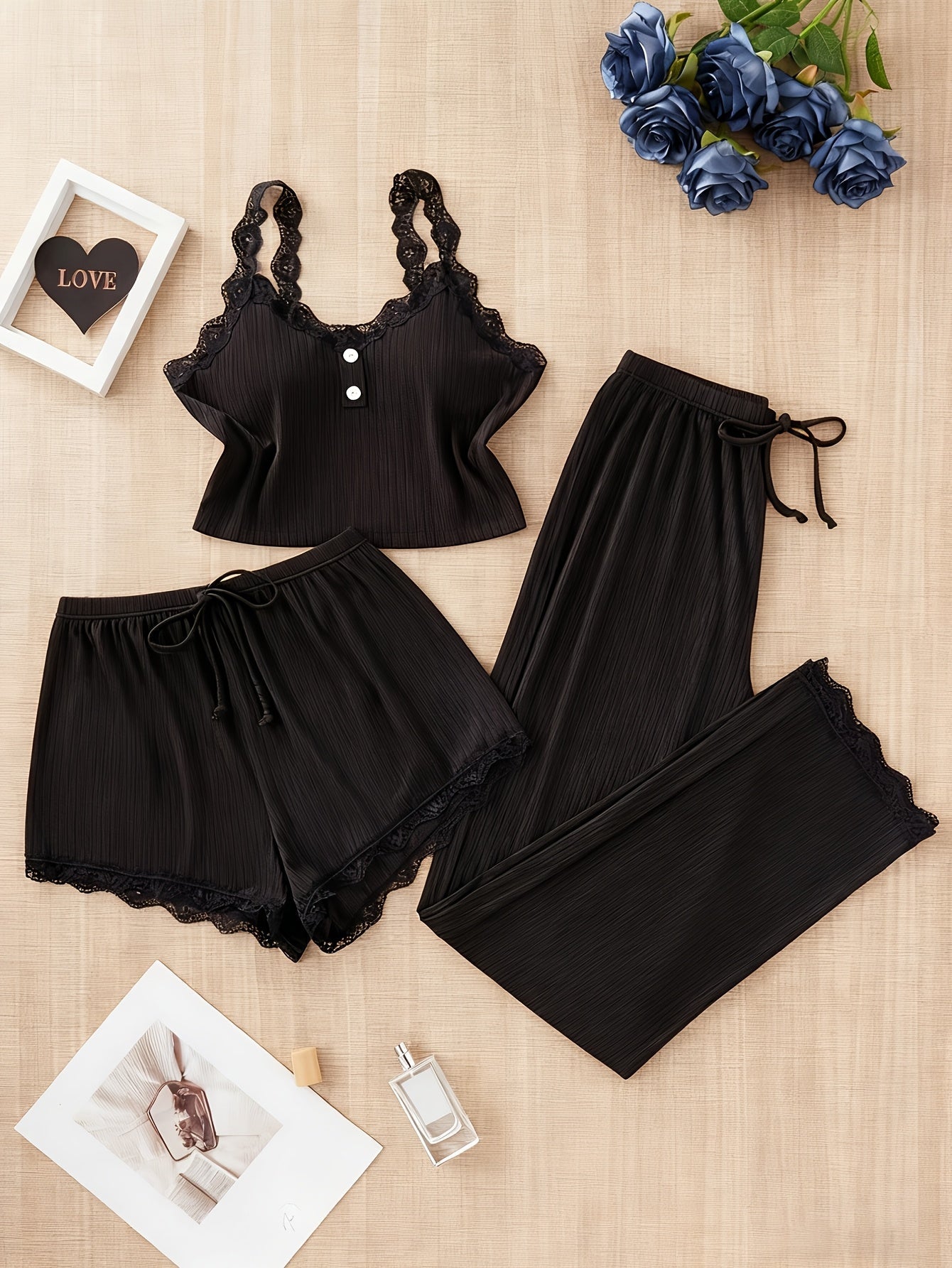 Women's Pajama Set - Lace Detail – Sizes 1XL–5XL detail view
