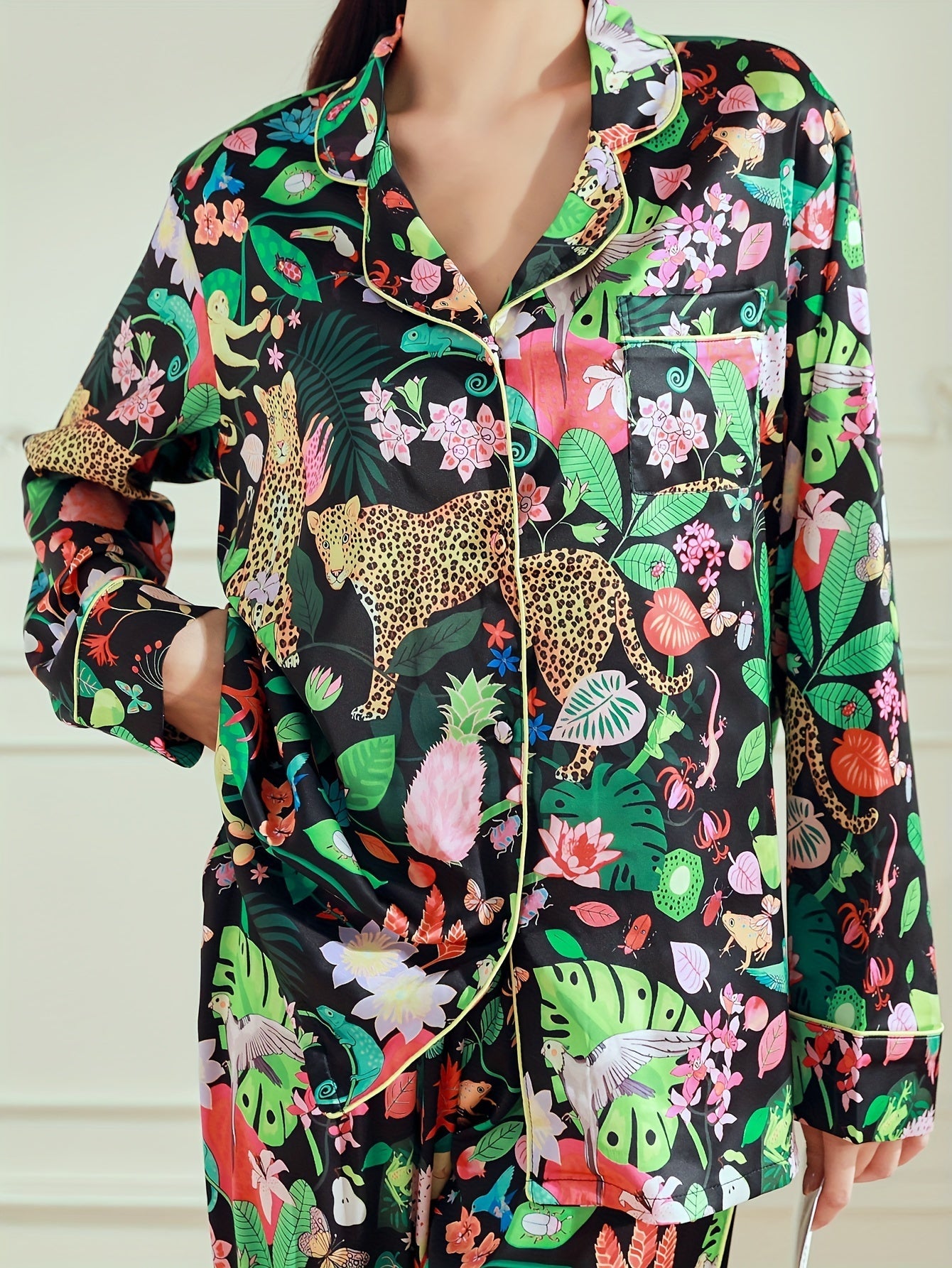Women's Pajama Set - Leopard Print – view 6