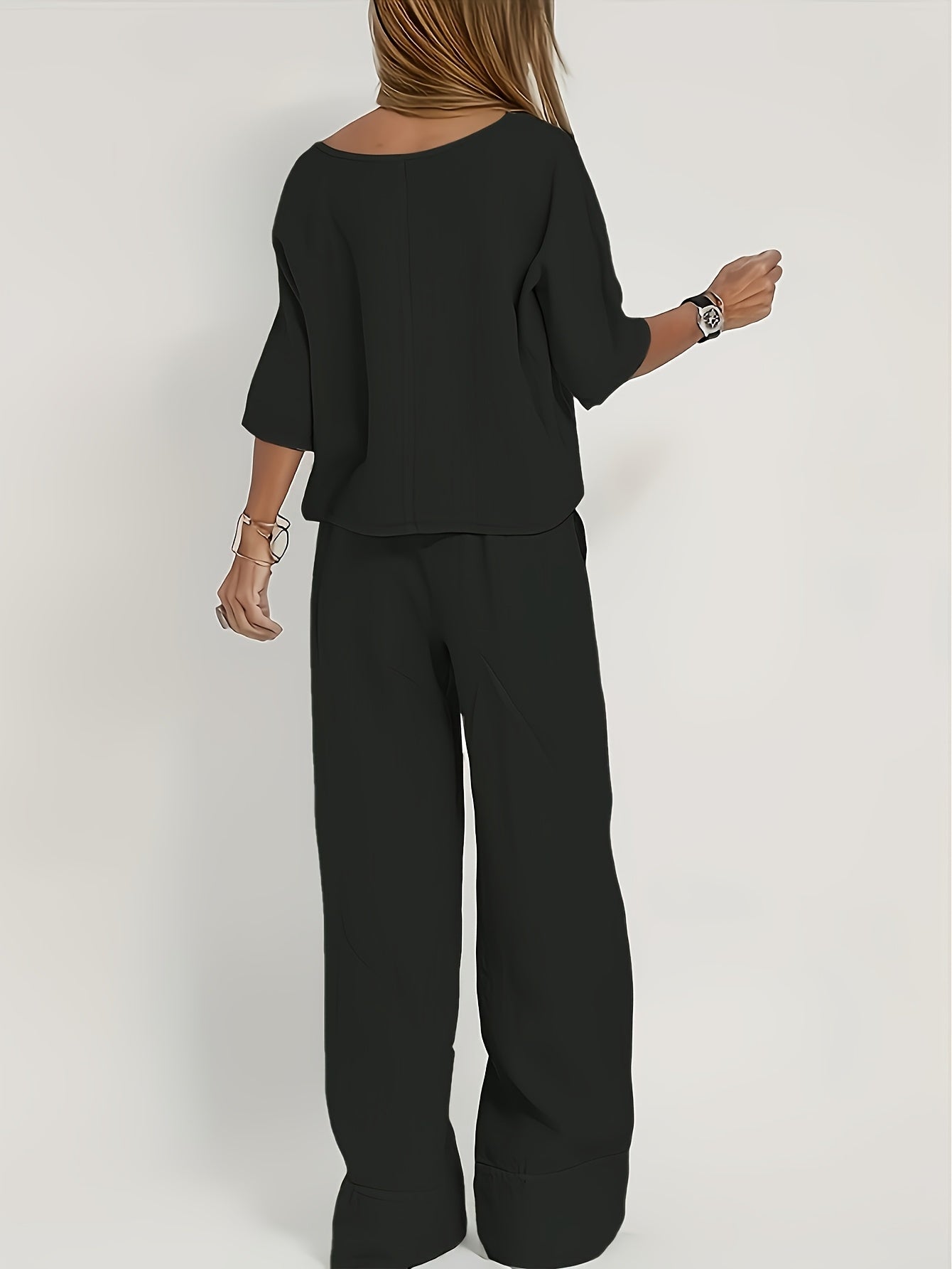 Women's Pants - High-Waist Fit – Black / Khaki detail view