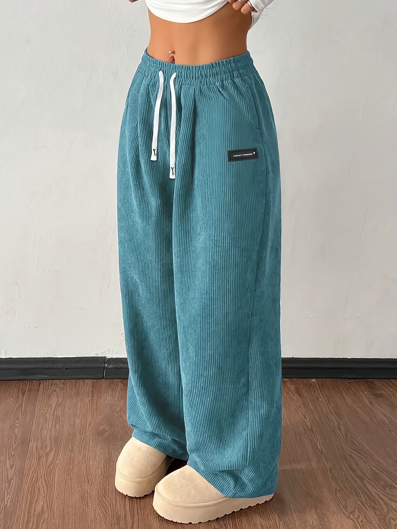 Women's Pants - Pocket Detail – Sizes XS–XXL – Apricot option – view 11