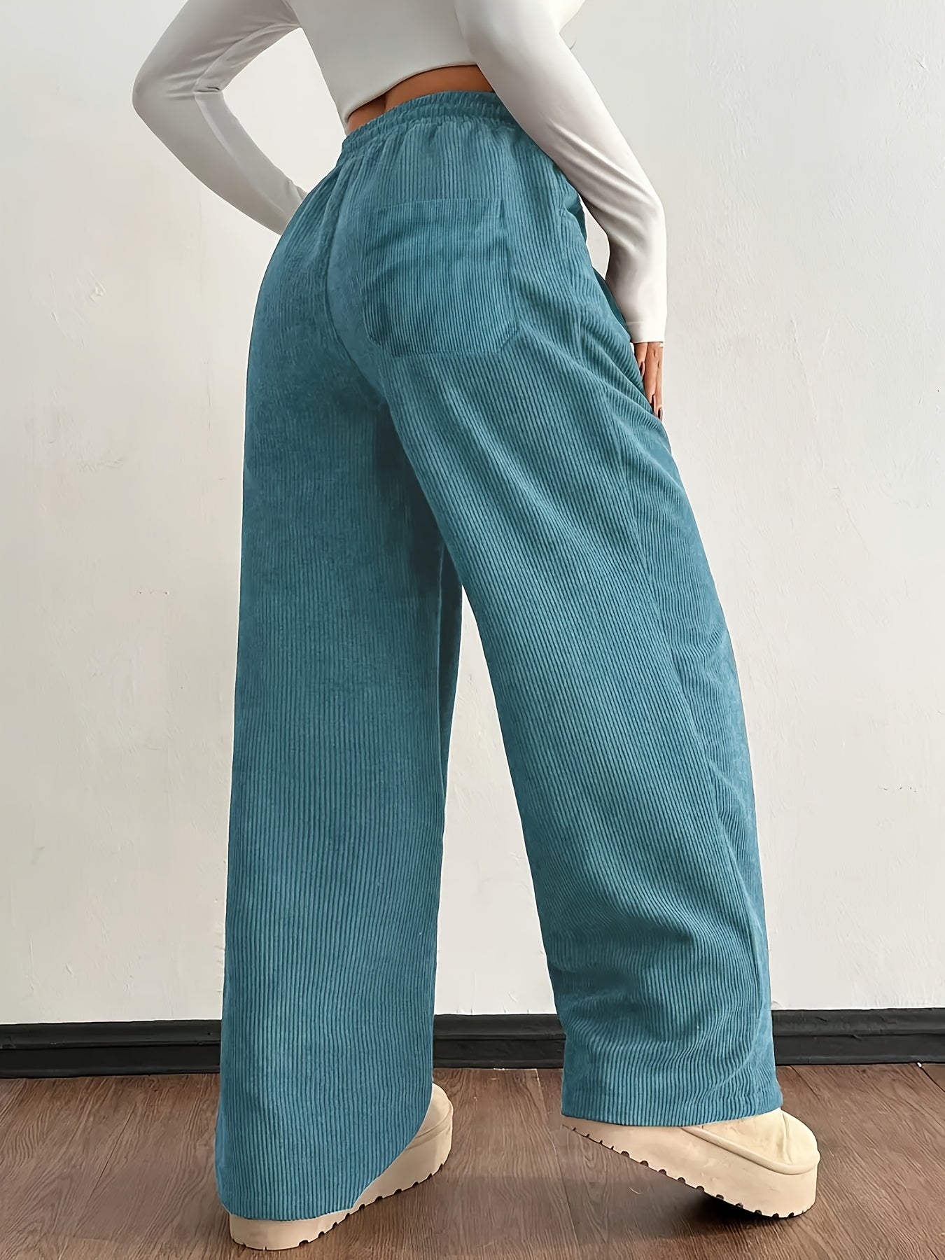 Women's Pants - Pocket Detail – Sizes XS–XXL – Apricot option – view 13