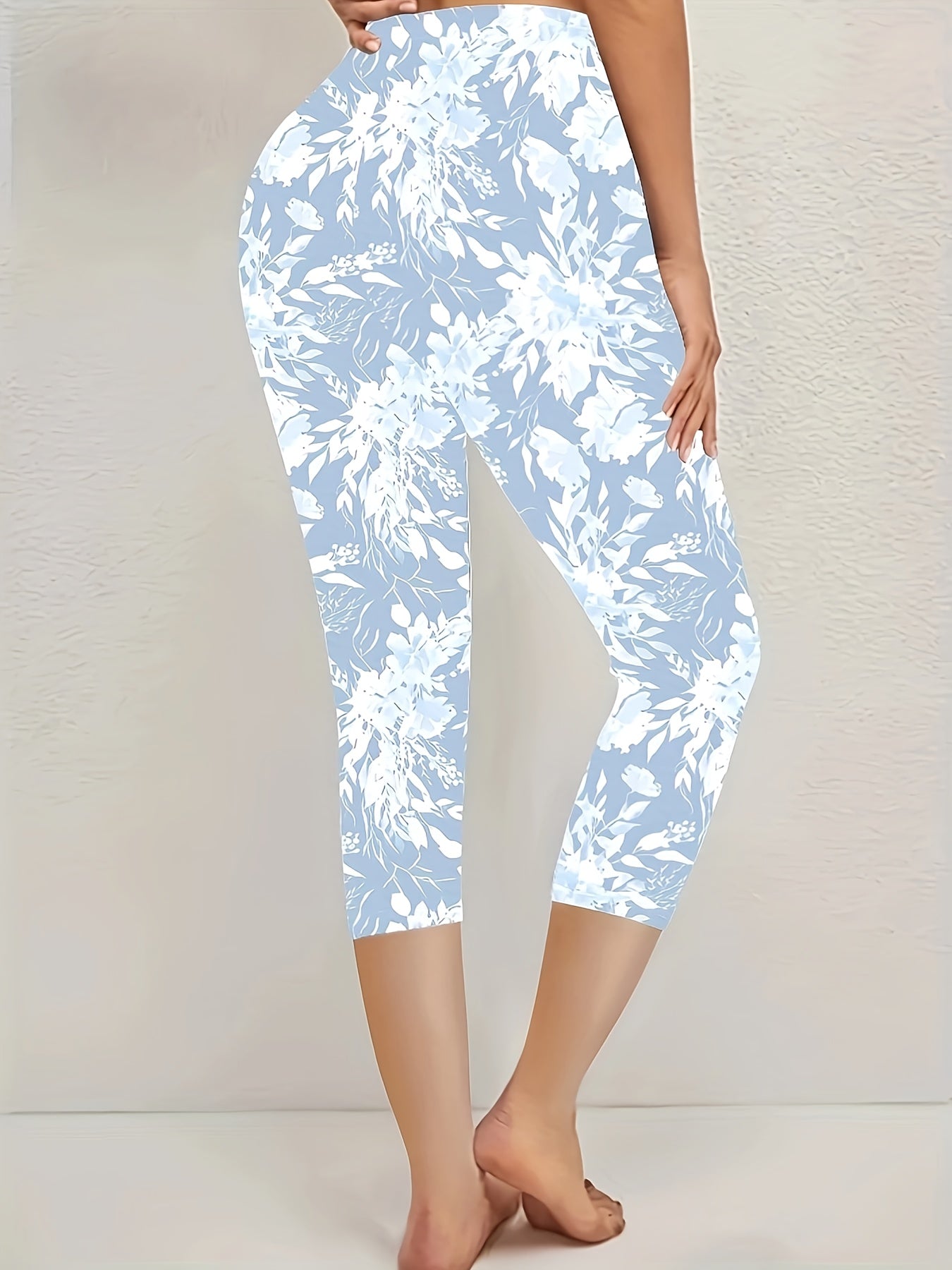 Women's Plus Size Floral Leggings - Flexible All-Season Fit detail view