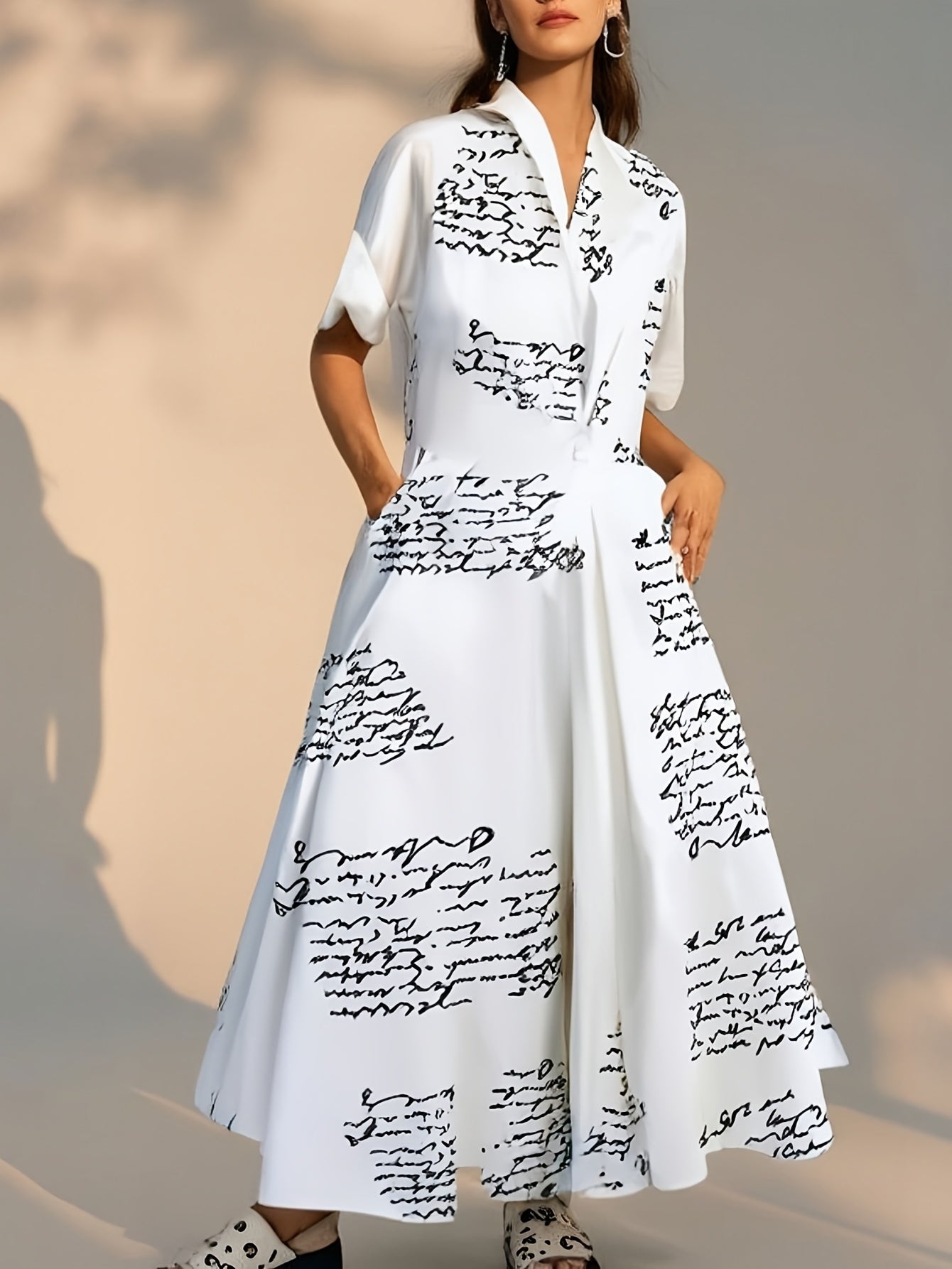 Women's Printed Casual Dress - Long Sleeve detail view
