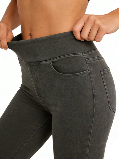 Women's Pull-On Skinny Jeans - High Waist Stretch Jegging Style detail view