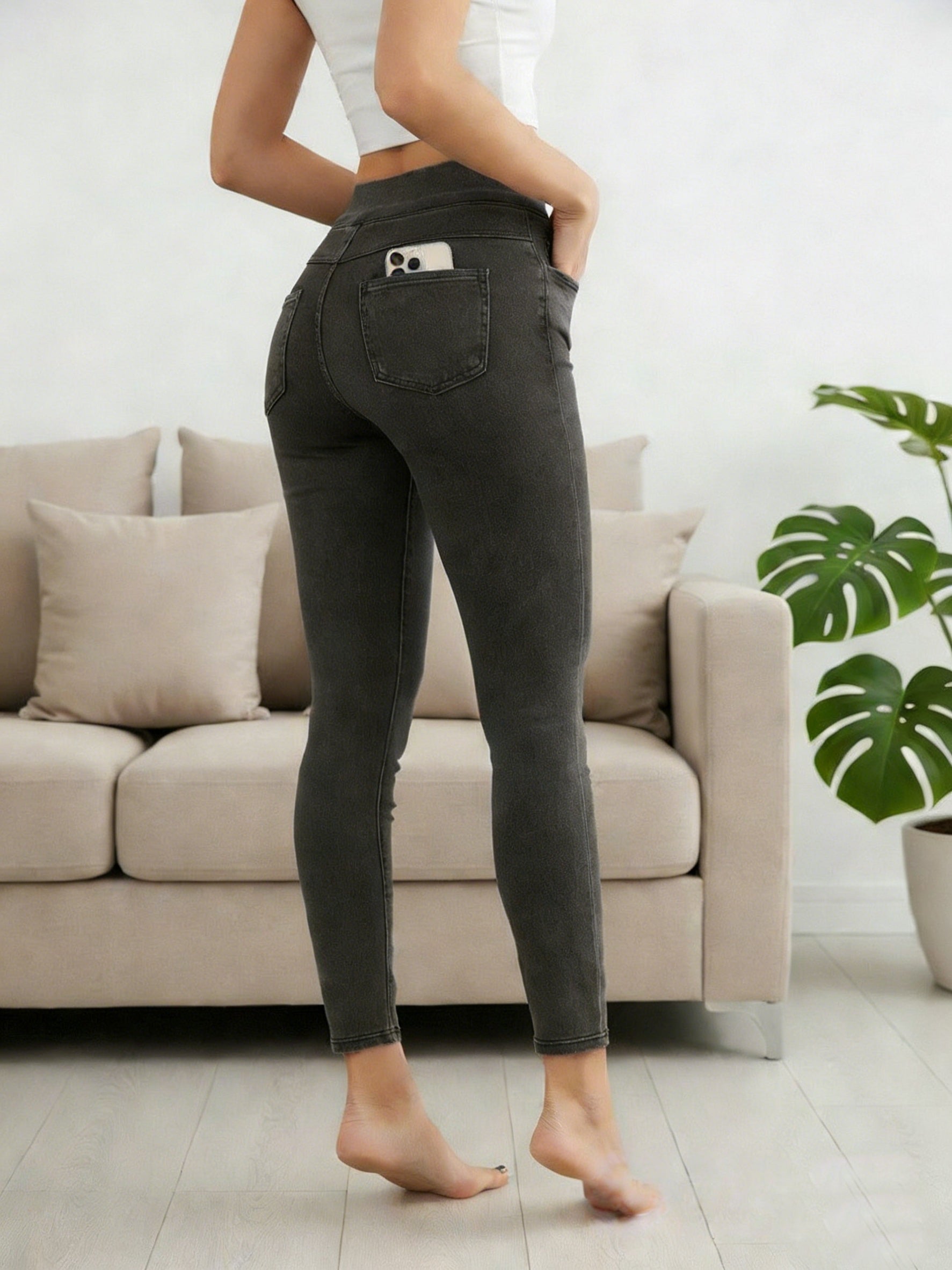 Women's Pull-On Skinny Jeans - High Waist Stretch Jegging Style detail view