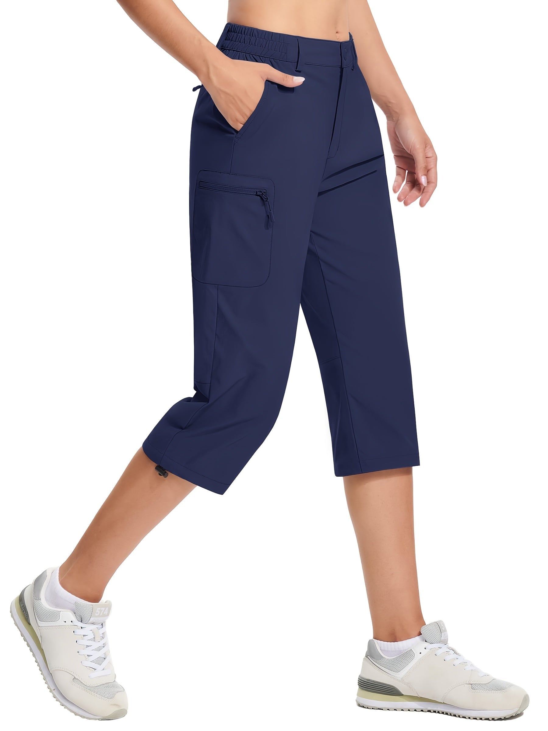 Women's Quick-Dry Hiking Capri Pants - Cargo Pockets detail view