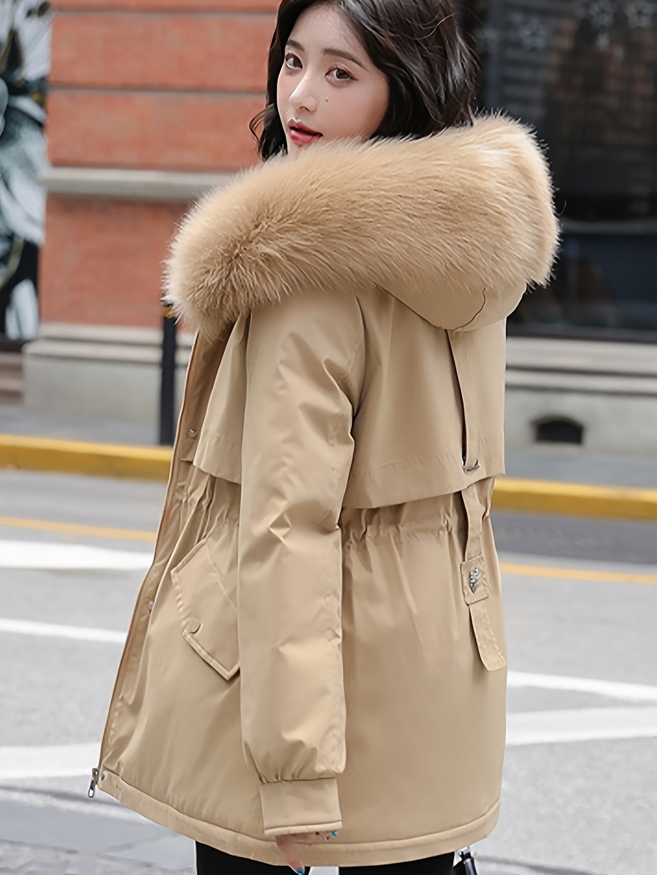 Women's Quilted Pullover Coat – Sizes M–XXL detail view