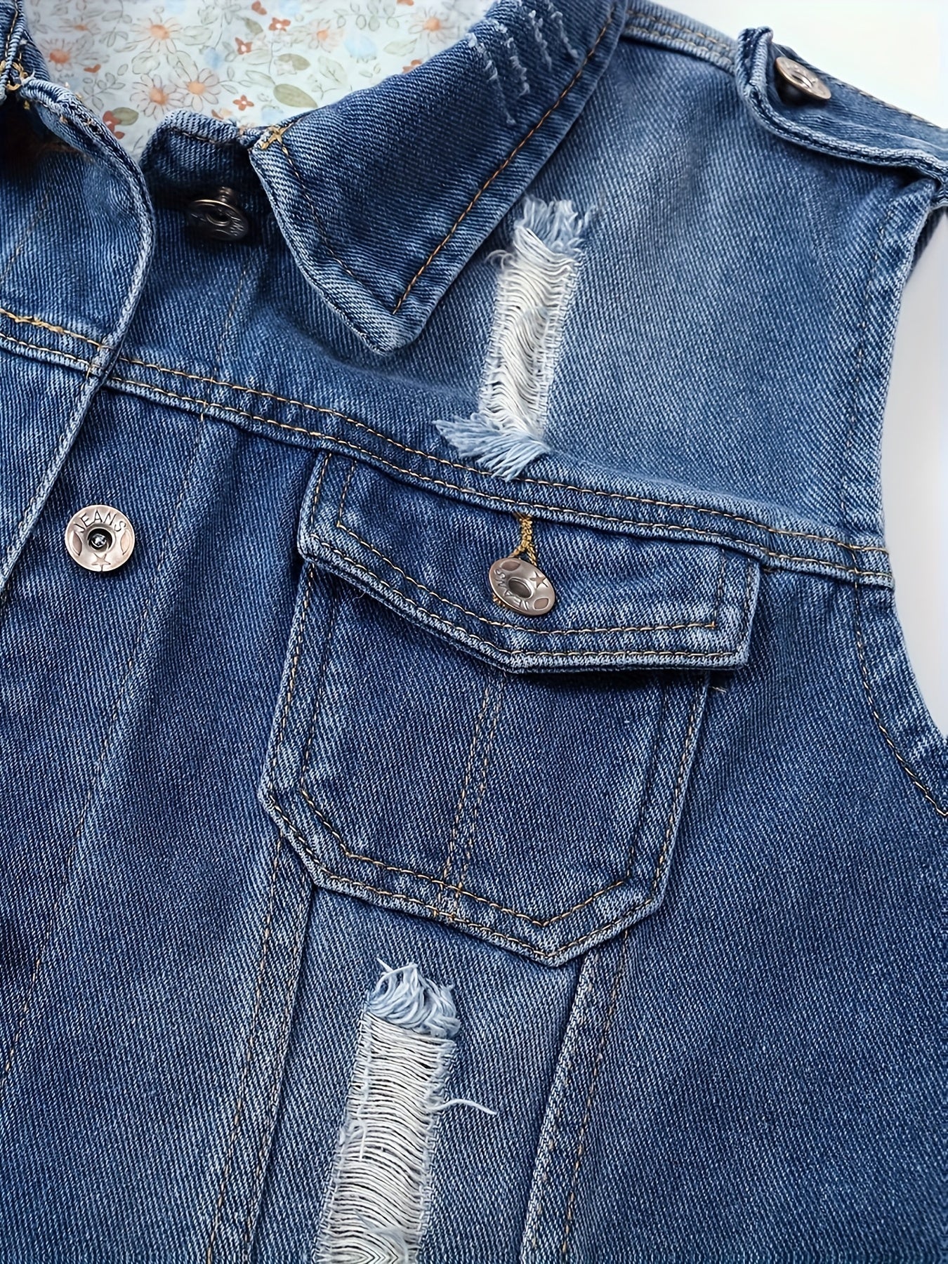 Women's Relaxed Denim Pullover Vest detail view