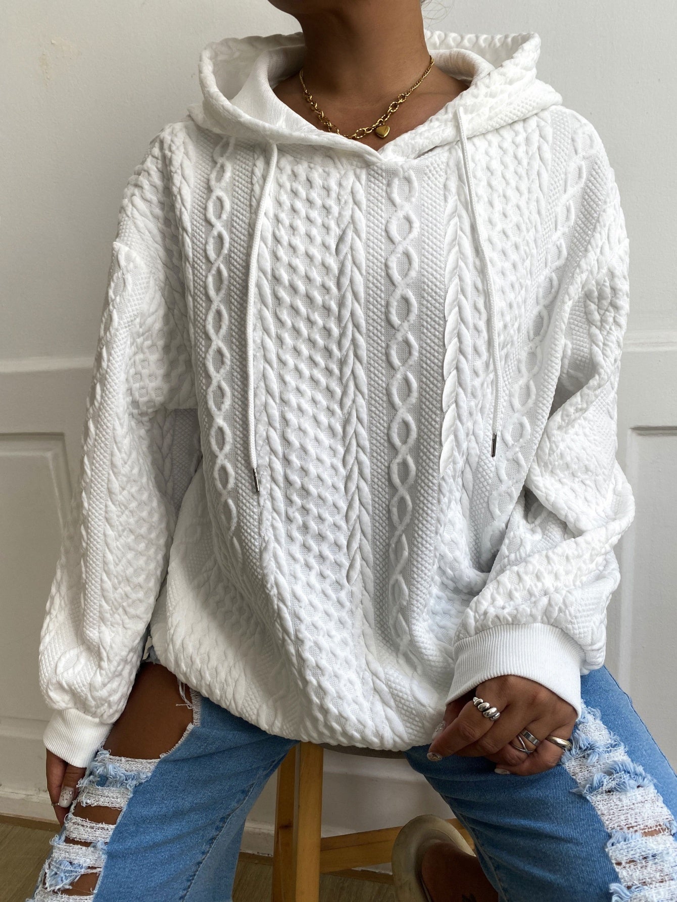 Women's Relaxed Pullover Hoodie – White / Black detail view
